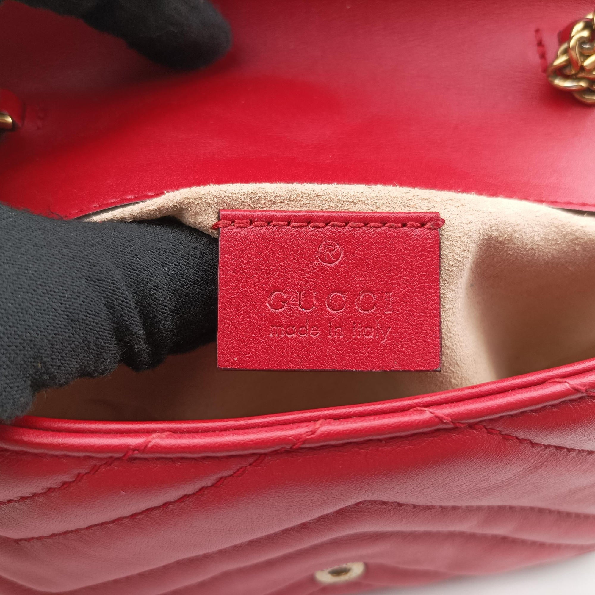 Pre-owned Gucci GG Marmont Red Leather 476433 shoulderbag | stylenewstar