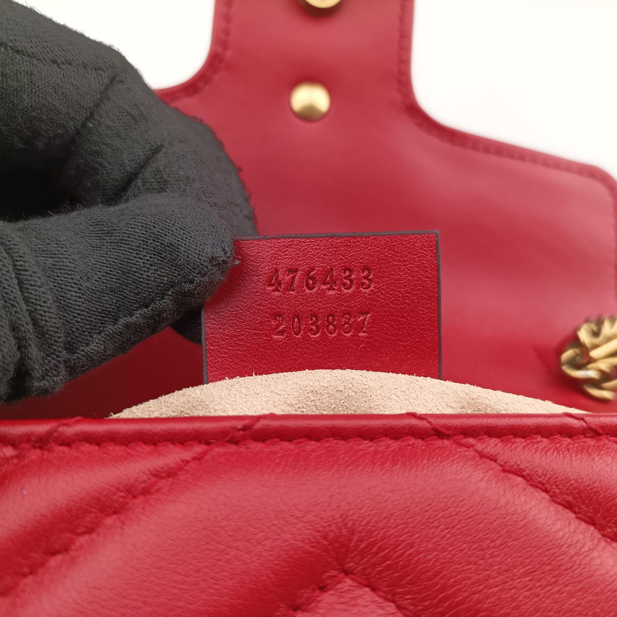 Pre-owned Gucci GG Marmont Red Leather 476433 shoulderbag | stylenewstar