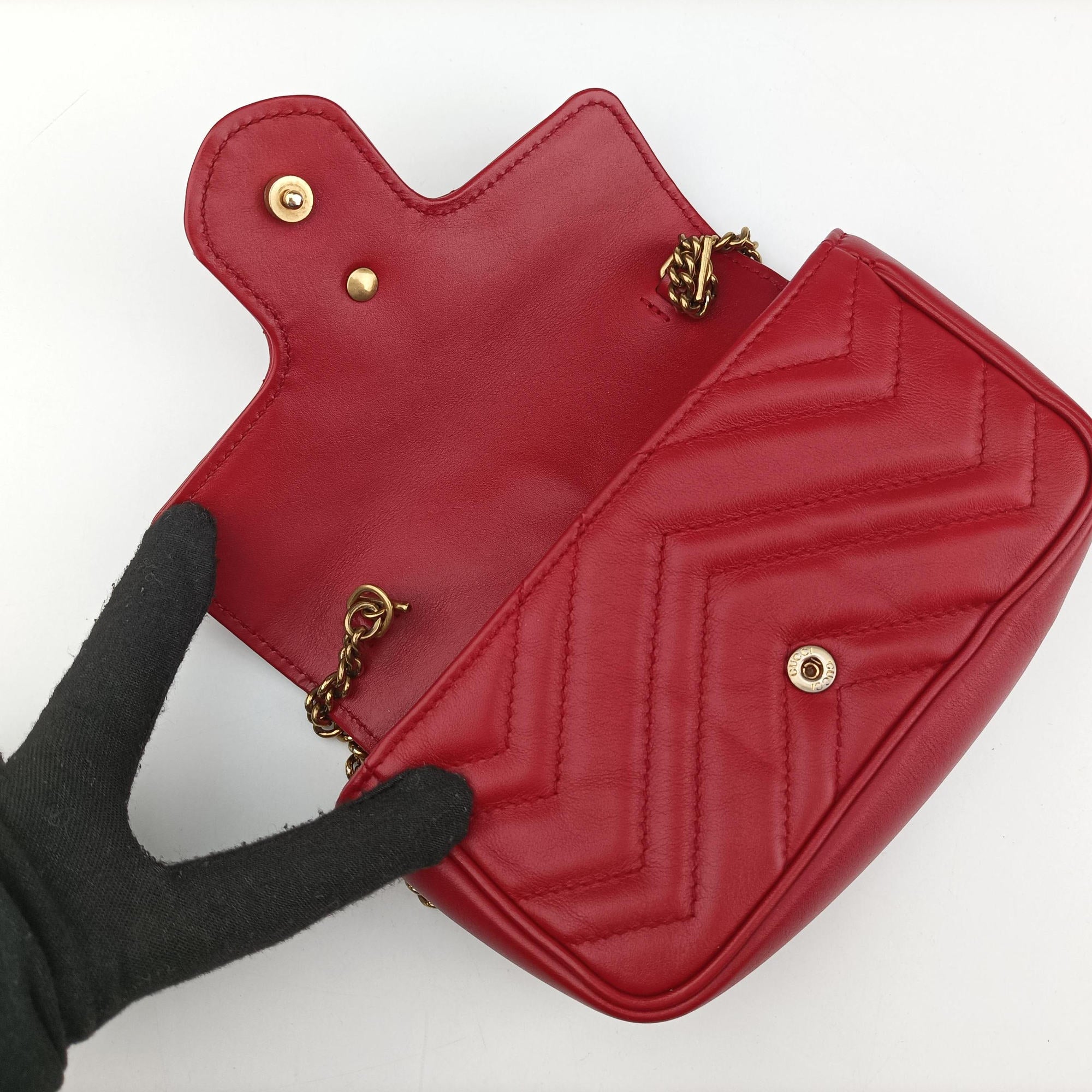 Pre-owned Gucci GG Marmont Red Leather 476433 shoulderbag | stylenewstar