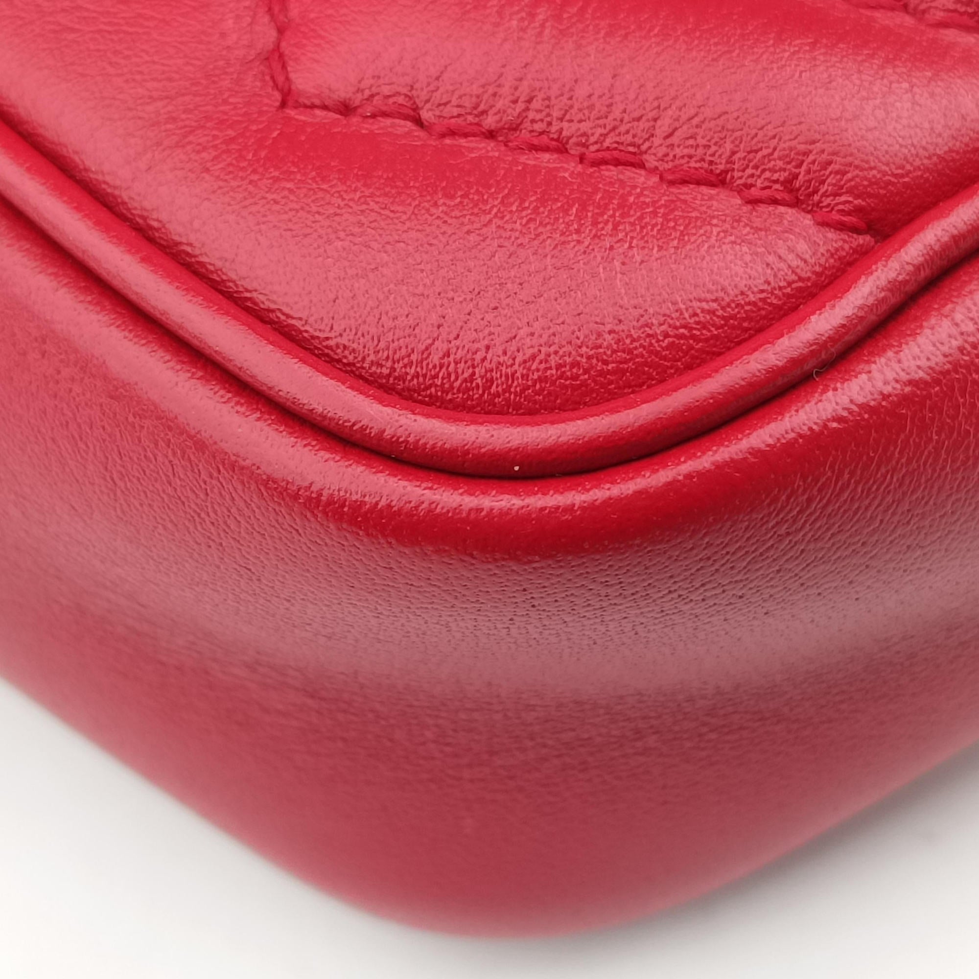 Pre-owned Gucci GG Marmont Red Leather 476433 shoulderbag | stylenewstar