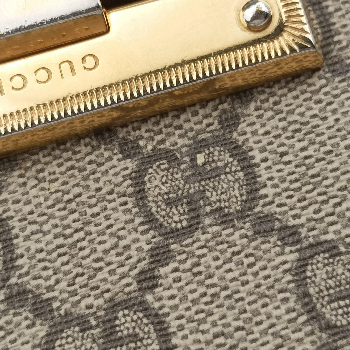 Secondhand Gucci Padlock Beige×White×Multi Leather × Coated Canvas × Snakeskin 432182 shoulderbag | stylenewstar