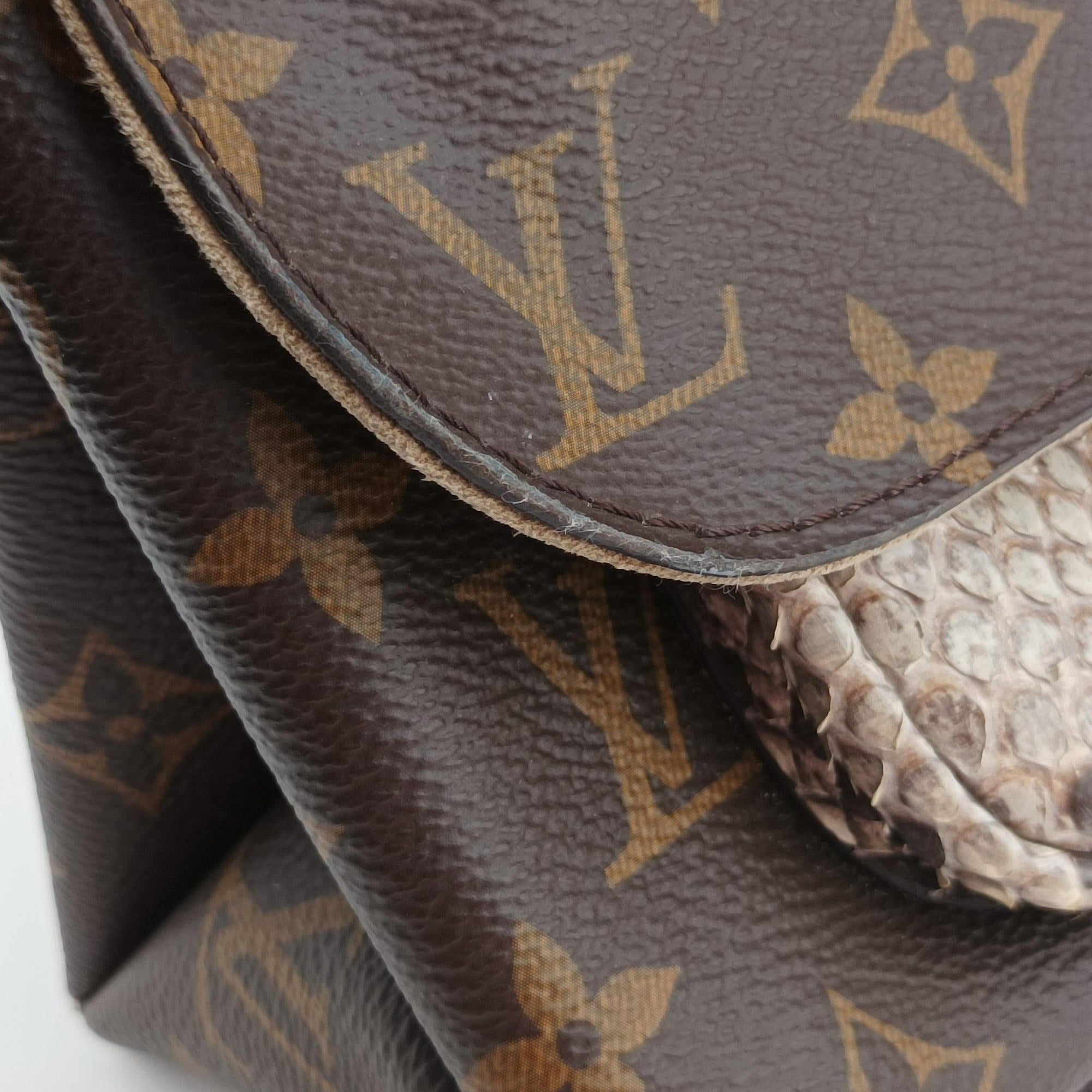 Secondhand Louis Vuitton MARIGNAN brown×Gray×Black Monogram Canvas×calf leather×Snake skin N95750 shoulderbag | stylenewstar