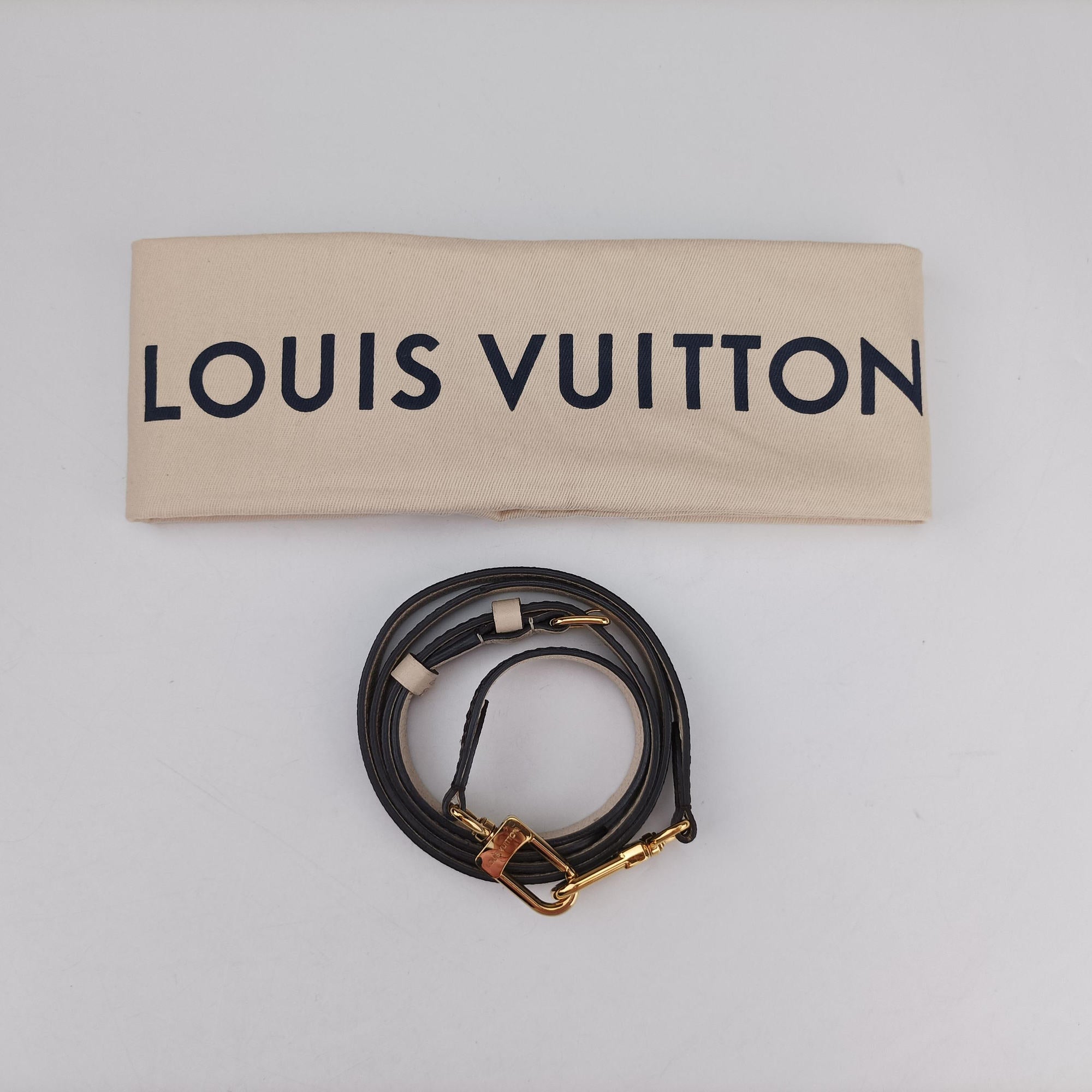 Secondhand Louis Vuitton MARIGNAN brown×Gray×Black Monogram Canvas×calf leather×Snake skin N95750 shoulderbag | stylenewstar