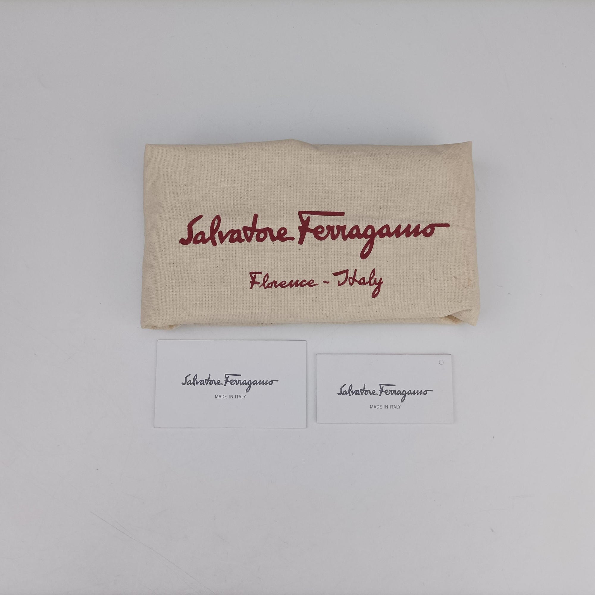 Pre-owned Ferragamo Gancini Juliet Grey leather  handbag | stylenewstar