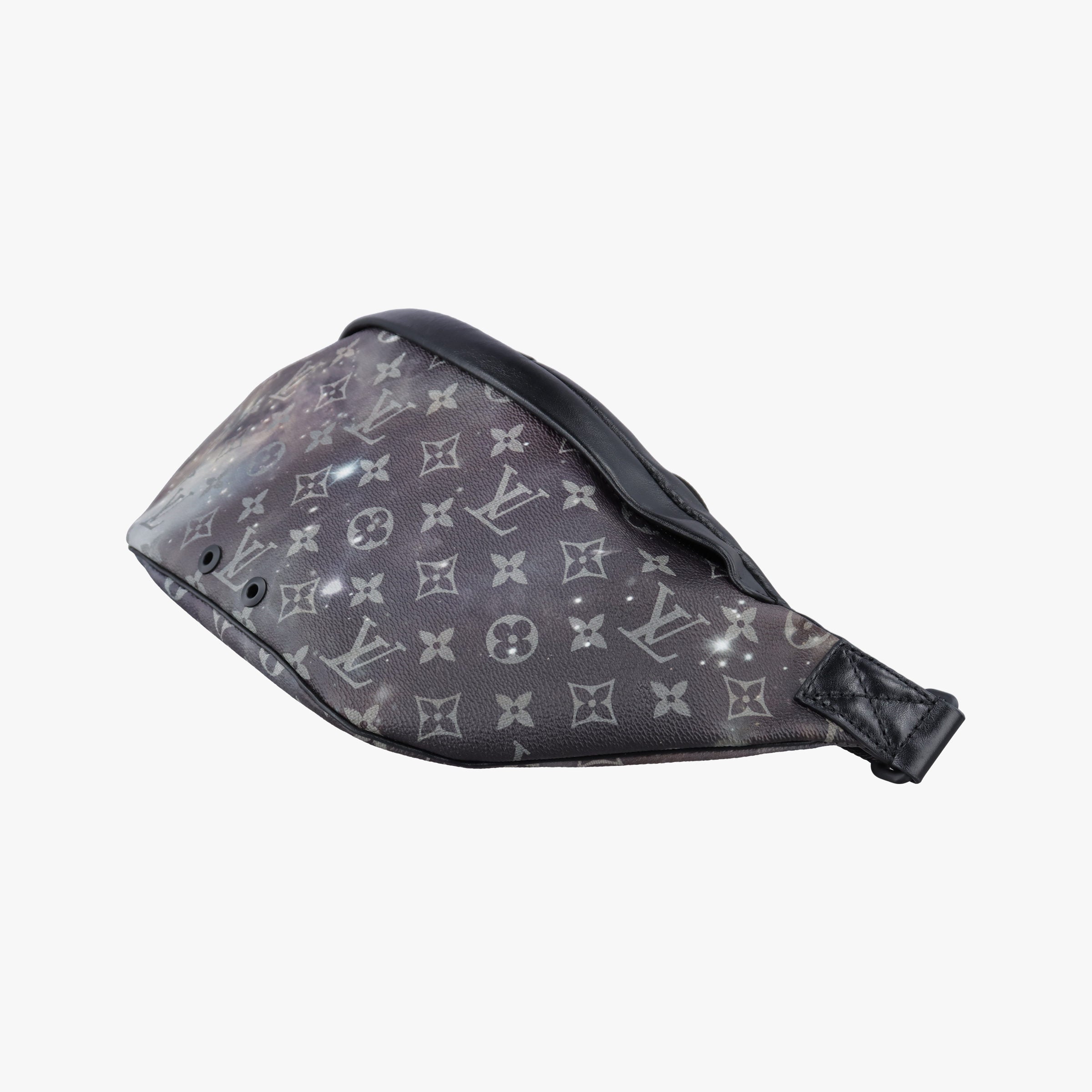 Pre-owned Louis Vuitton Discovery Black×multicolor Monogram Galaxy M44444 bum bag/waist bag | stylenewstar