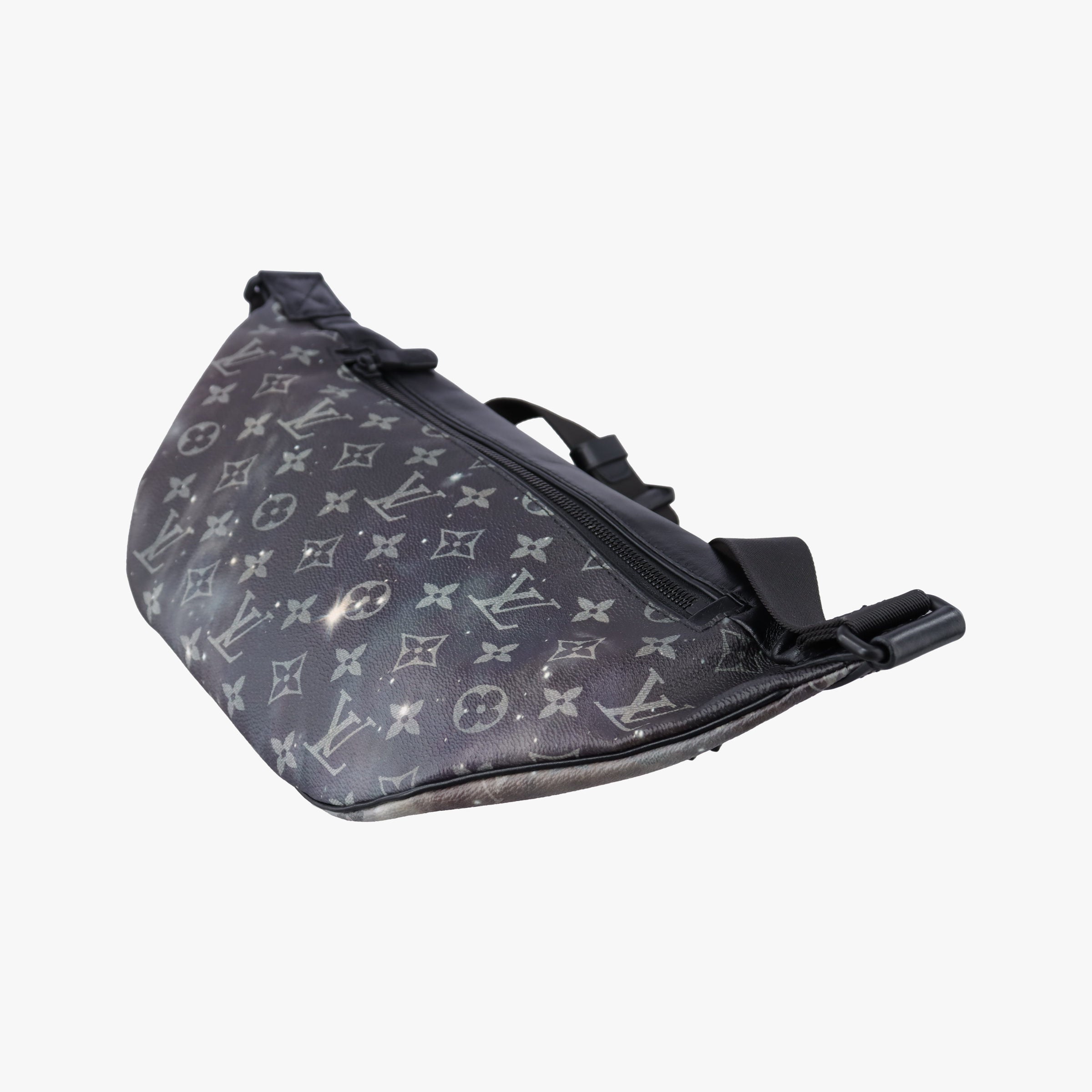 Pre-owned Louis Vuitton Discovery Black×multicolor Monogram Galaxy M44444 bum bag/waist bag | stylenewstar