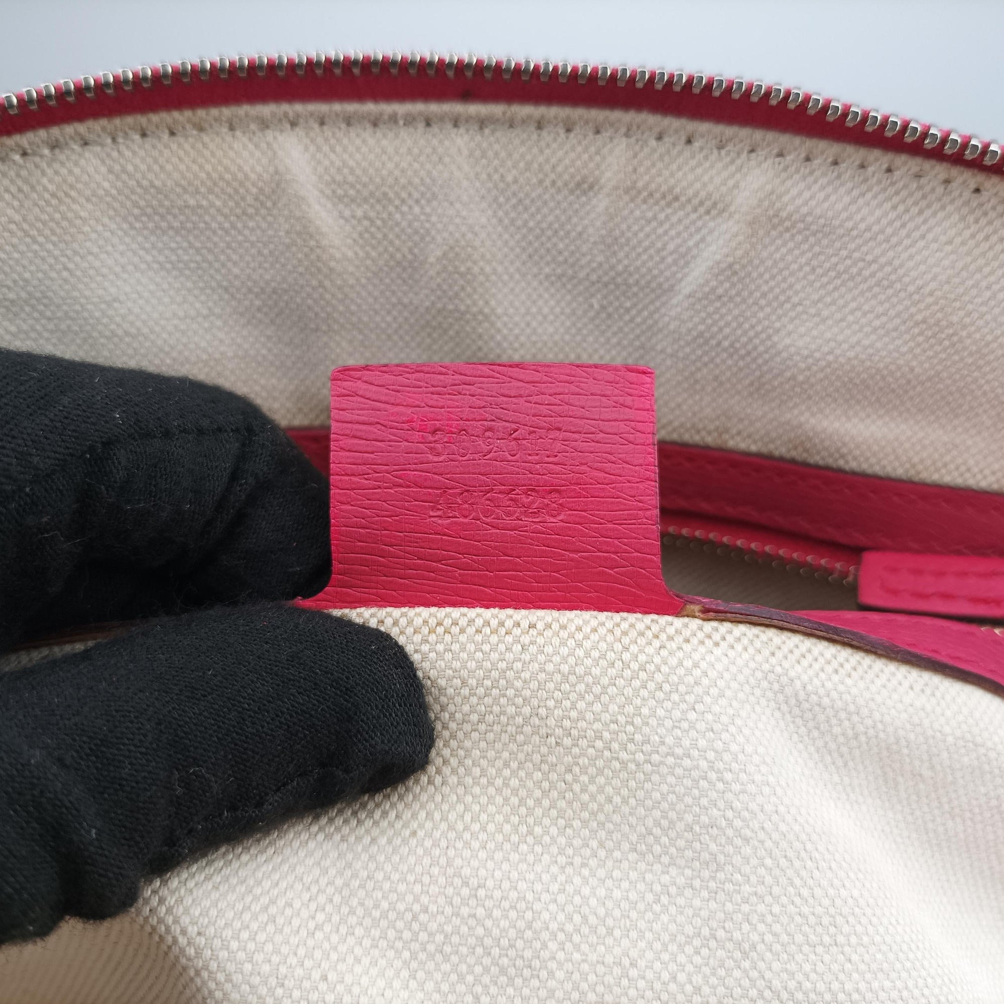 Vintage Gucci Microguccissima Rose Leather 309617 shoulderbag | stylenewstar