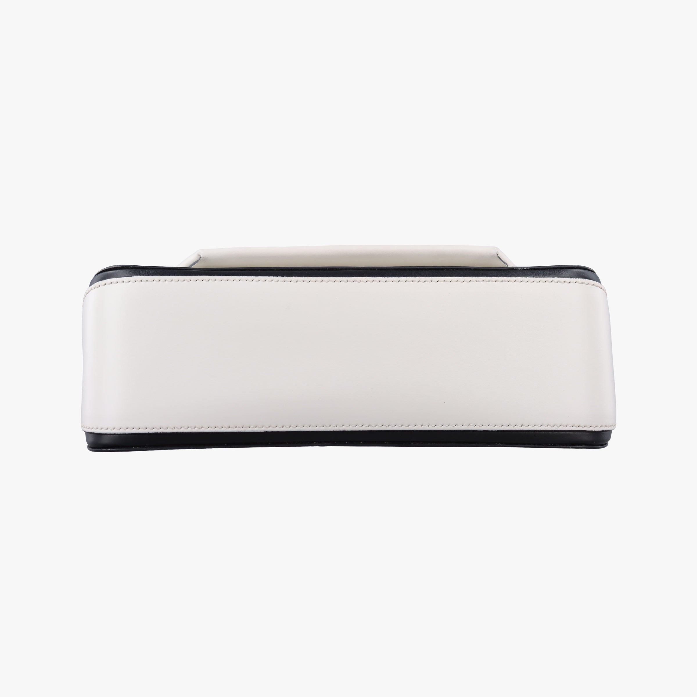 Vintage Prada Manuelle White Leather  handbag | stylenewstar