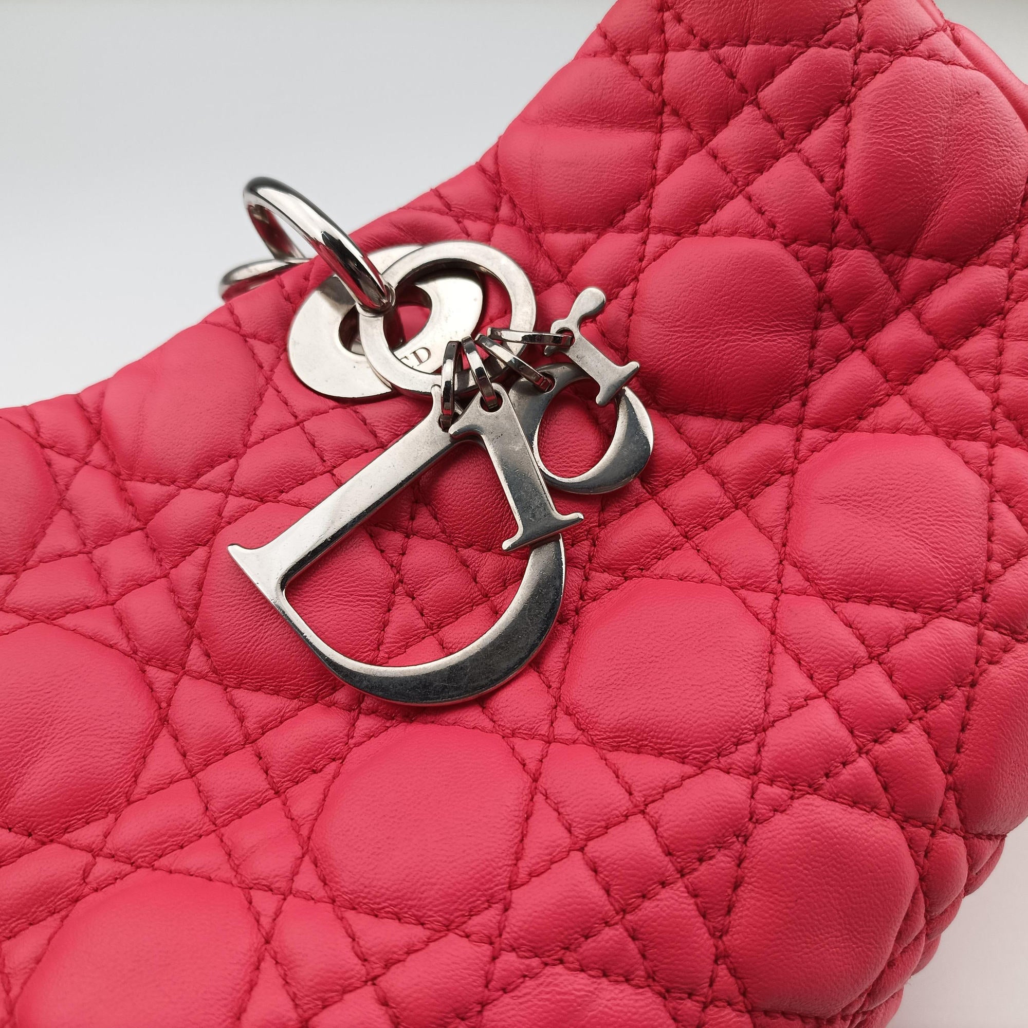 Secondhand Christian Dior Cannage Dior Soft Shopping Pink lambskin  handbag | stylenewstar
