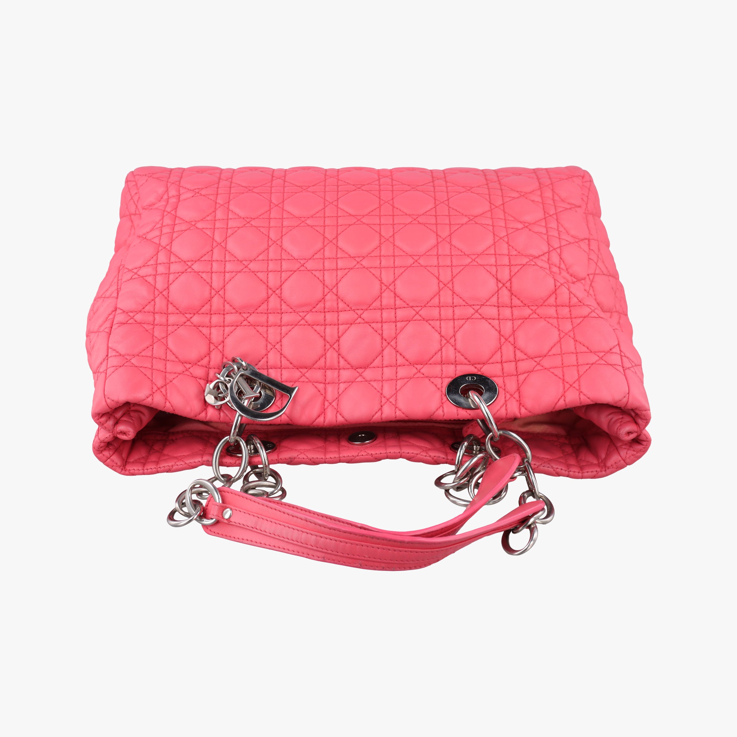 Secondhand Christian Dior Cannage Dior Soft Shopping Pink lambskin  handbag | stylenewstar