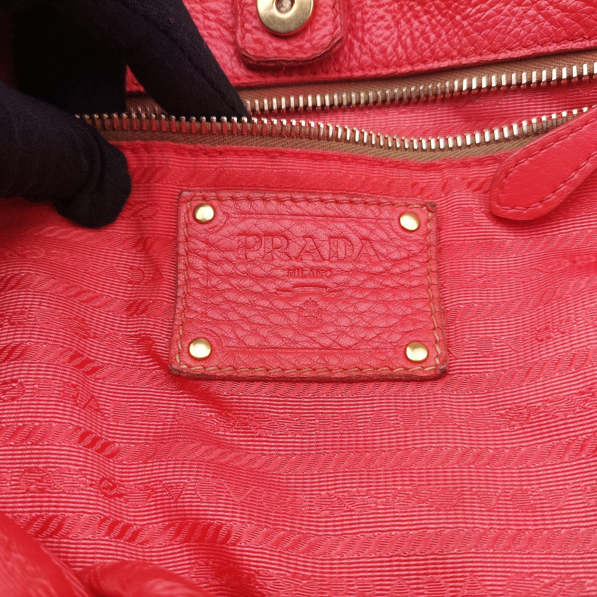 Pre-owned Prada Turquoise New Look Panier Red Leather  shoulderbag | stylenewstar