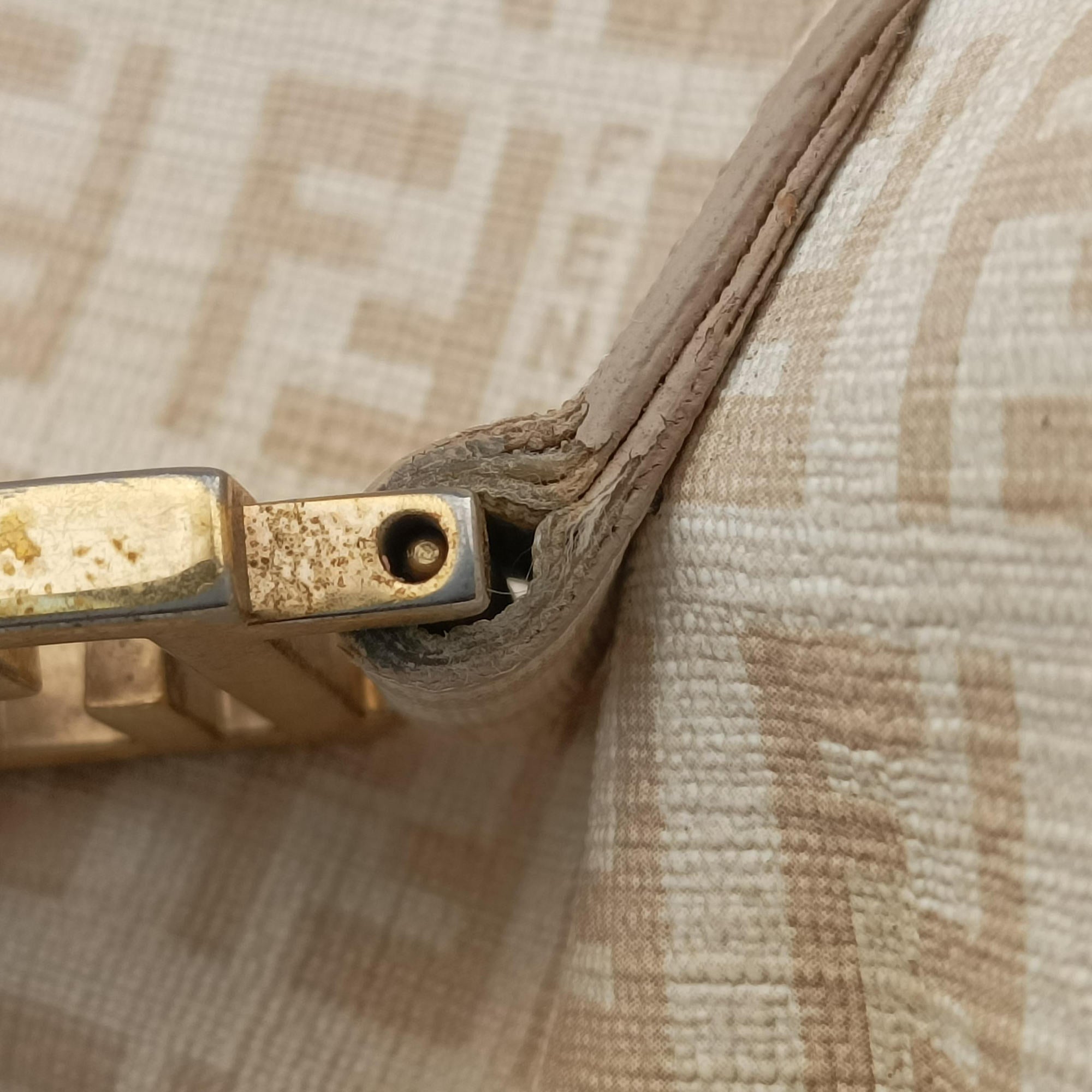 Pre-owned Fendi Zucchino boston Beige PVC coated canvas 8BE068 handbag | stylenewstar