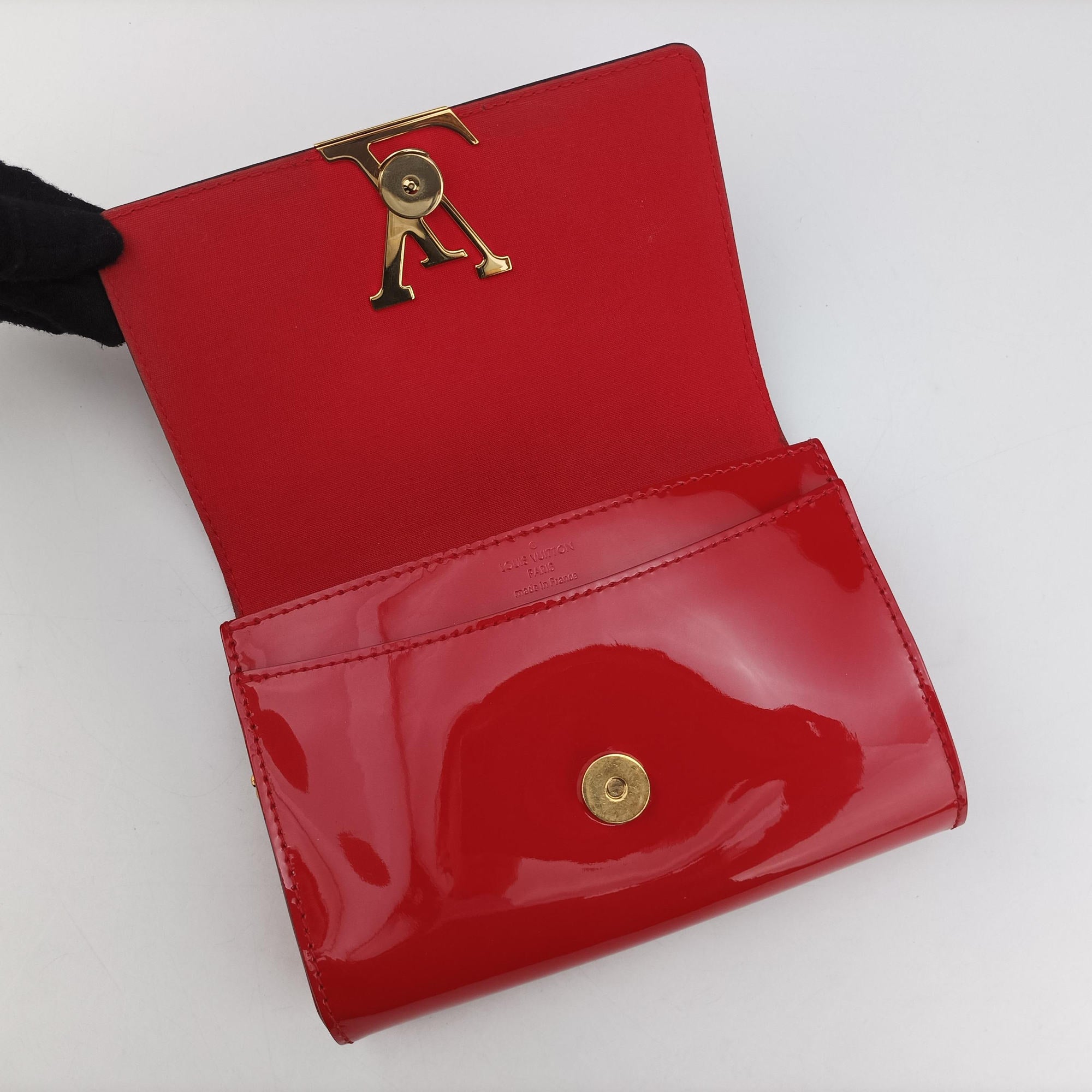 Secondhand Louis Vuitton Louise PM CERISE Vernis M64550 shoulderbag | stylenewstar