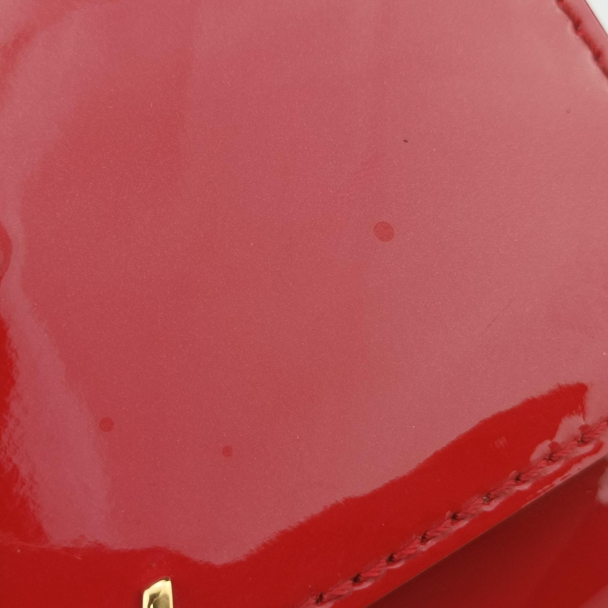 Secondhand Louis Vuitton Louise PM CERISE Vernis M64550 shoulderbag | stylenewstar
