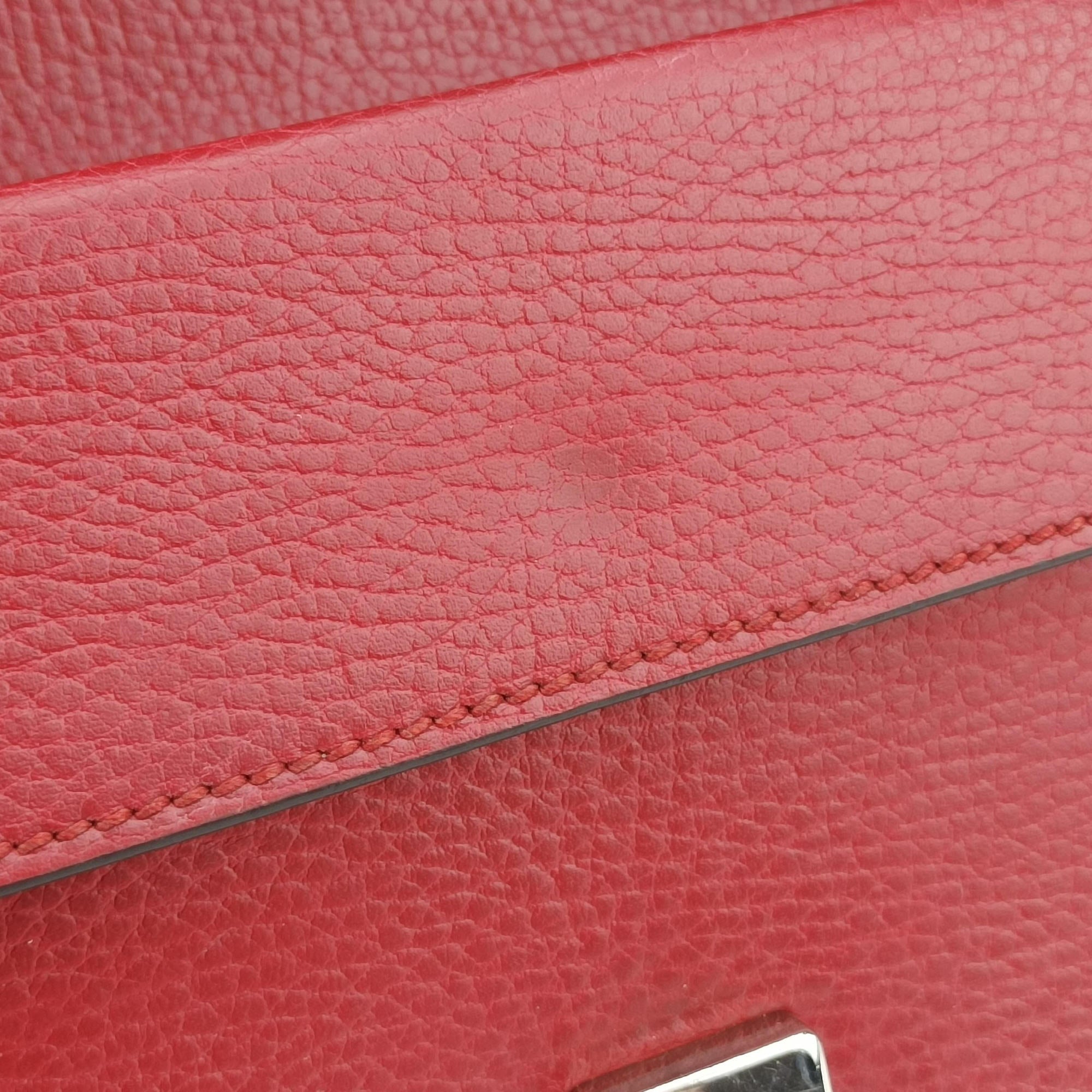 Secondhand Gucci Dionysus Red Leather 499623 shoulderbag | stylenewstar