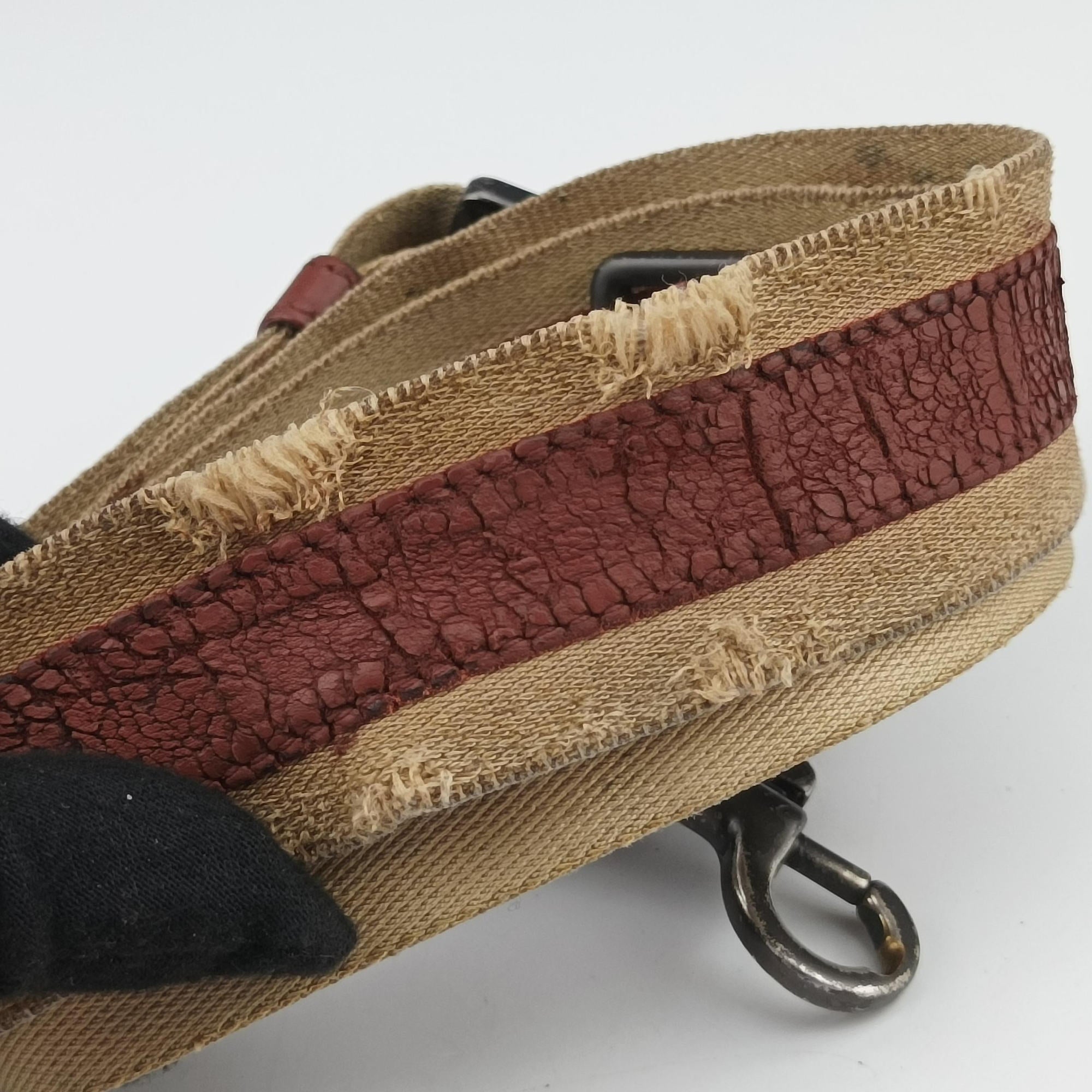 Pre-owned Bottega Veneta Intrecciato Red lambskin  shoulderbag | stylenewstar