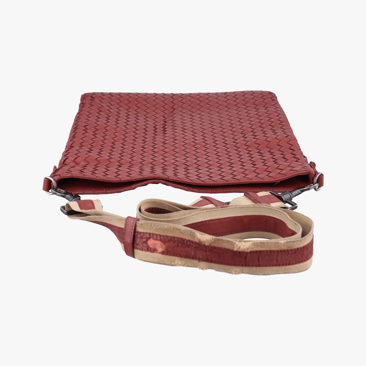 Pre-owned Bottega Veneta Intrecciato Red lambskin  shoulderbag | stylenewstar