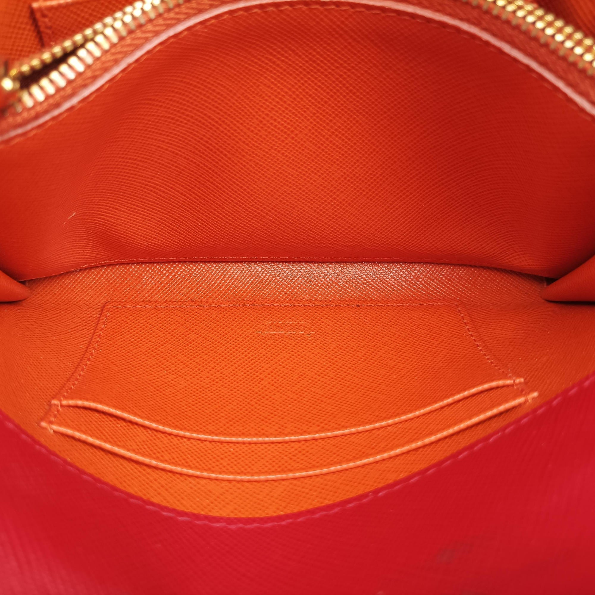 Pre-owned Prada Envelope Red x Orange Saffiano Leather  shoulderbag | stylenewstar