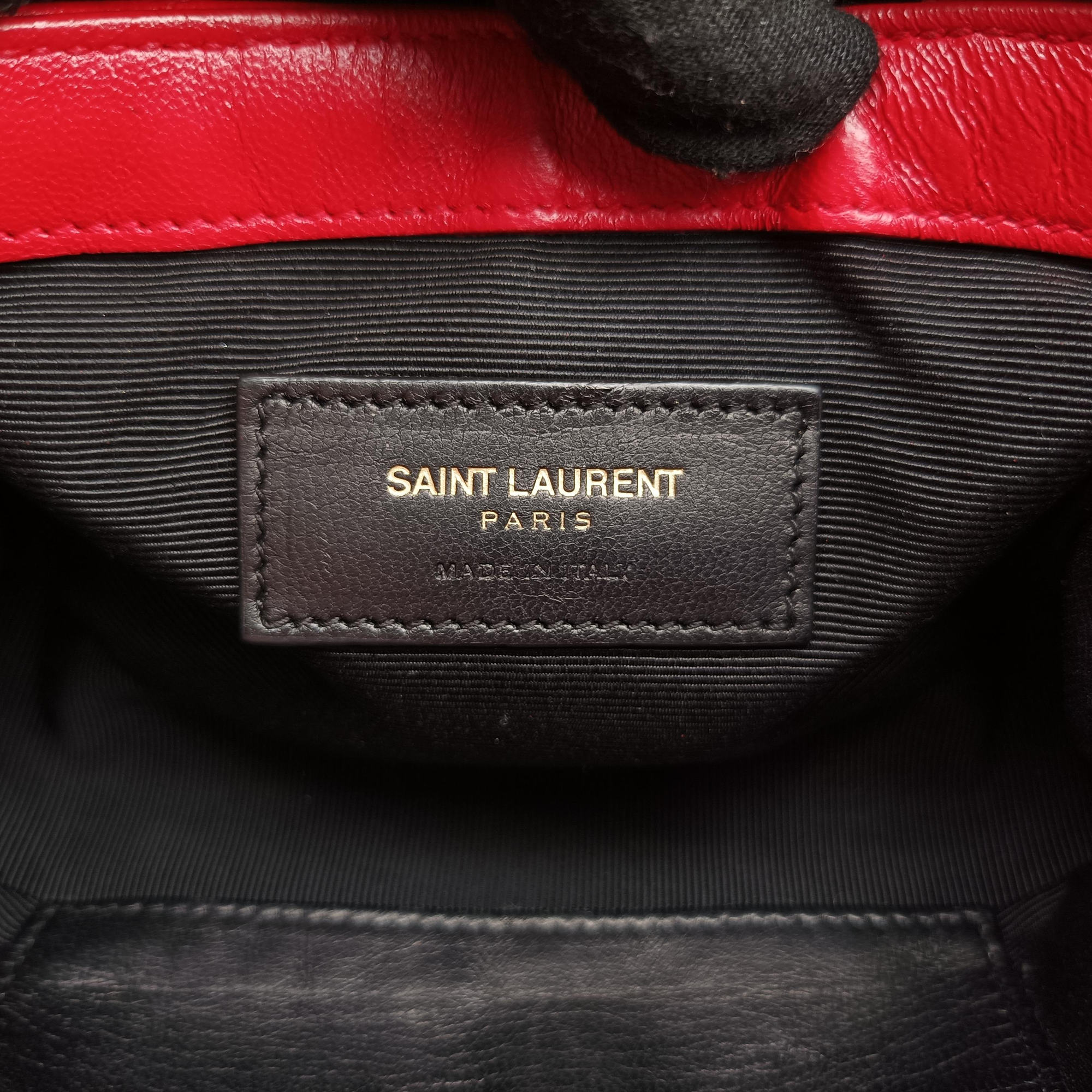 Vintage Yves Saint Laurent Baby Chai Red Leather 399289 shoulderbag | stylenewstar