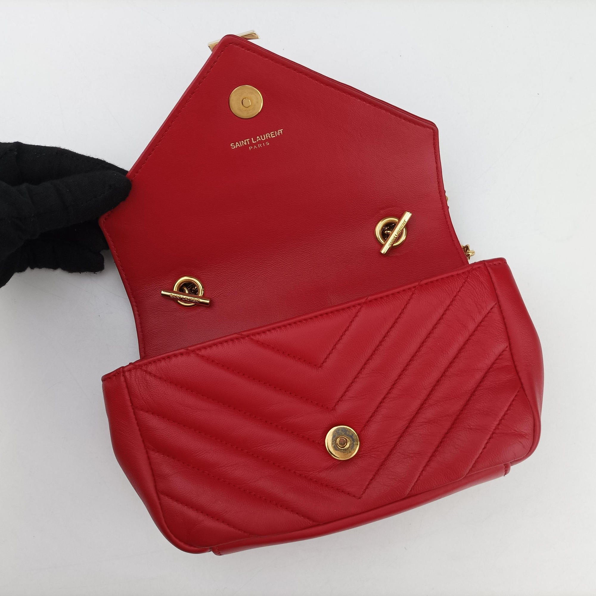 Vintage Yves Saint Laurent Baby Chai Red Leather 399289 shoulderbag | stylenewstar