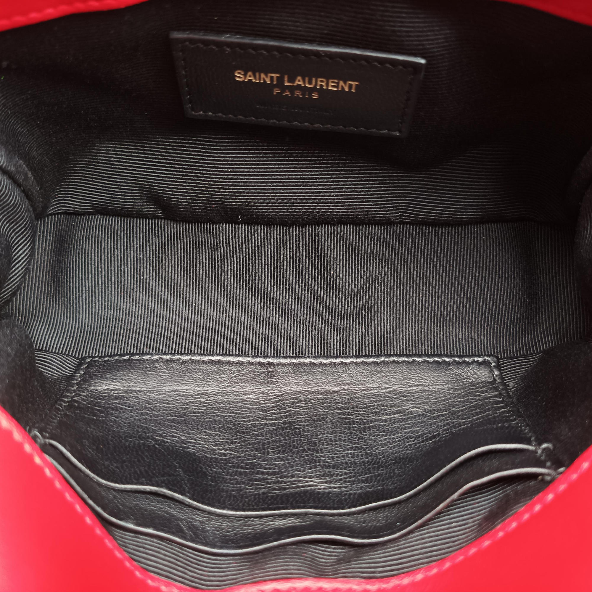 Vintage Yves Saint Laurent Baby Chai Red Leather 399289 shoulderbag | stylenewstar