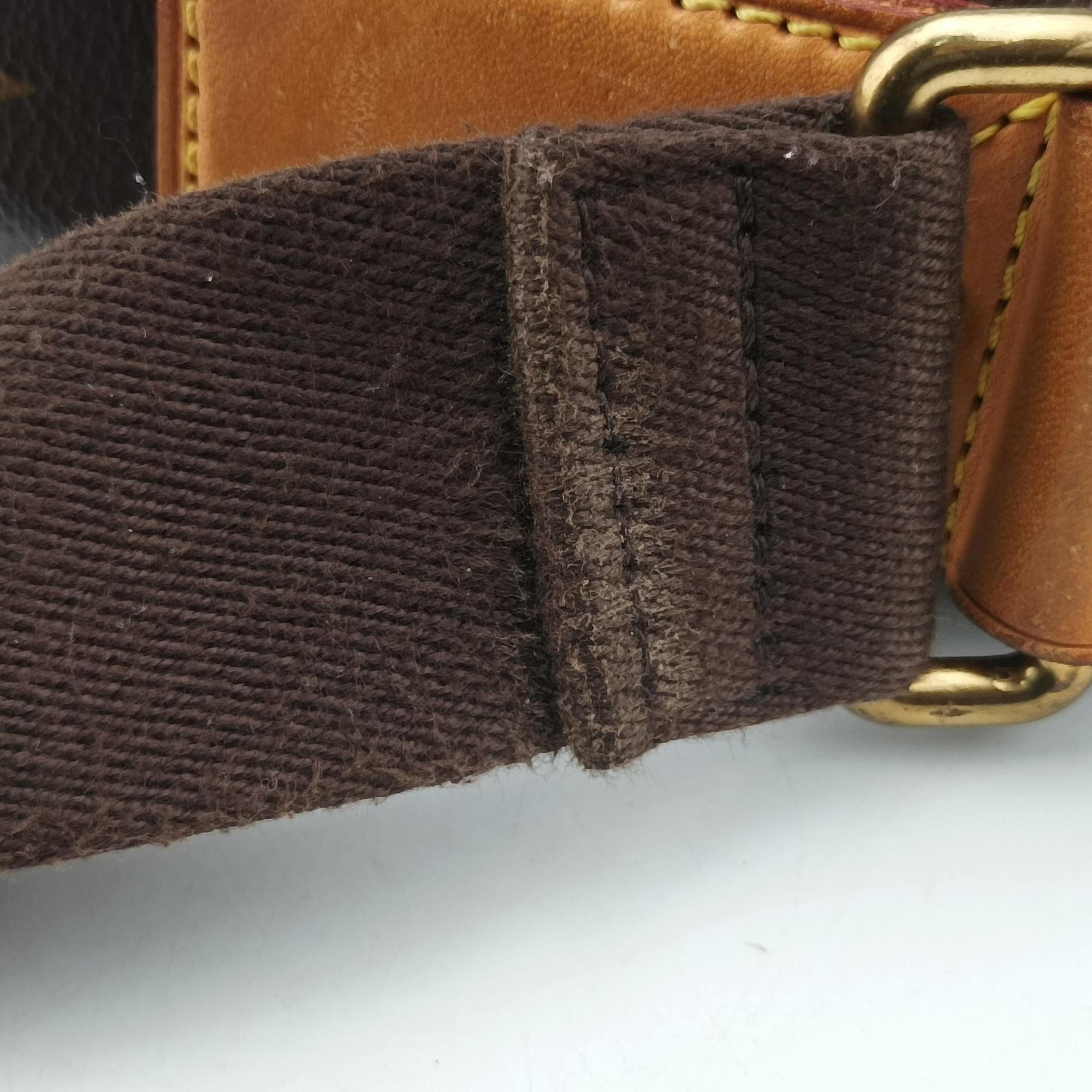 Pre-owned Louis Vuitton Abbesses Messenger MM brown Monogram canvas M97038 shoulderbag | stylenewstar
