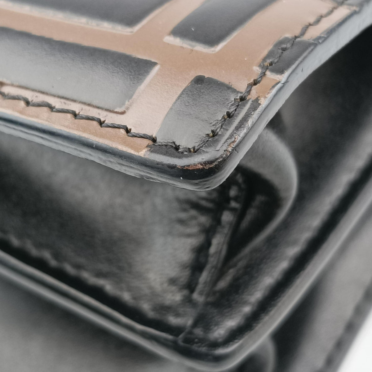 Secondhand Fendi Kan U Brown×black Leather 8M0417 shoulderbag | stylenewstar