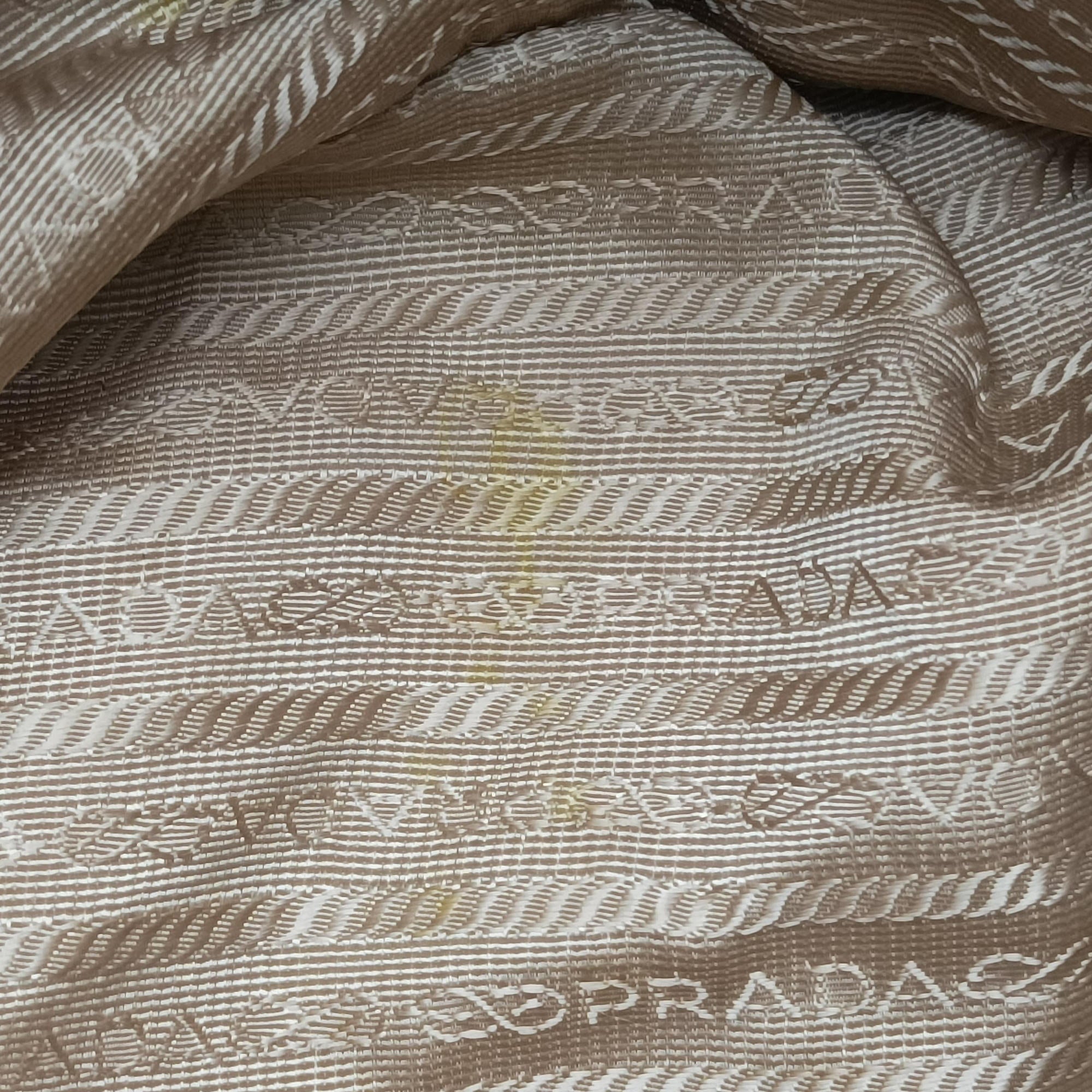 Pre-owned Prada Galleria Beige SAFFIANO Leather BN1786 shoulderbag | stylenewstar