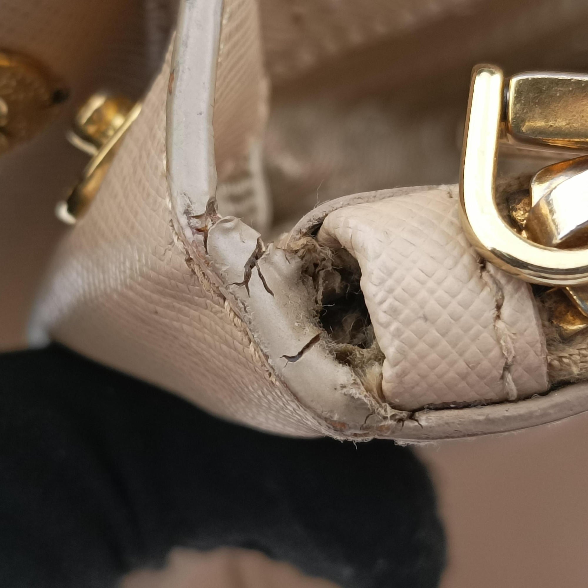 Pre-owned Prada Galleria Beige SAFFIANO Leather BN1786 shoulderbag | stylenewstar