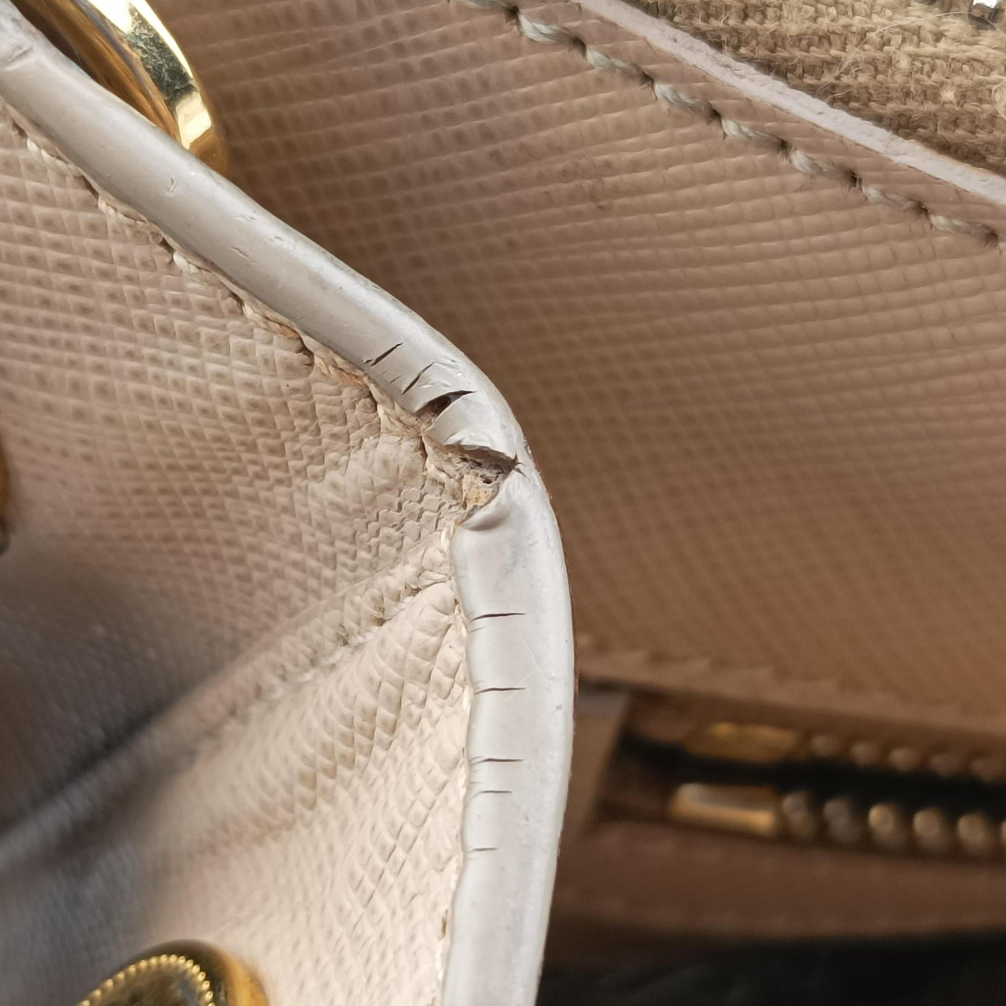 Pre-owned Prada Galleria Beige SAFFIANO Leather BN1786 shoulderbag | stylenewstar