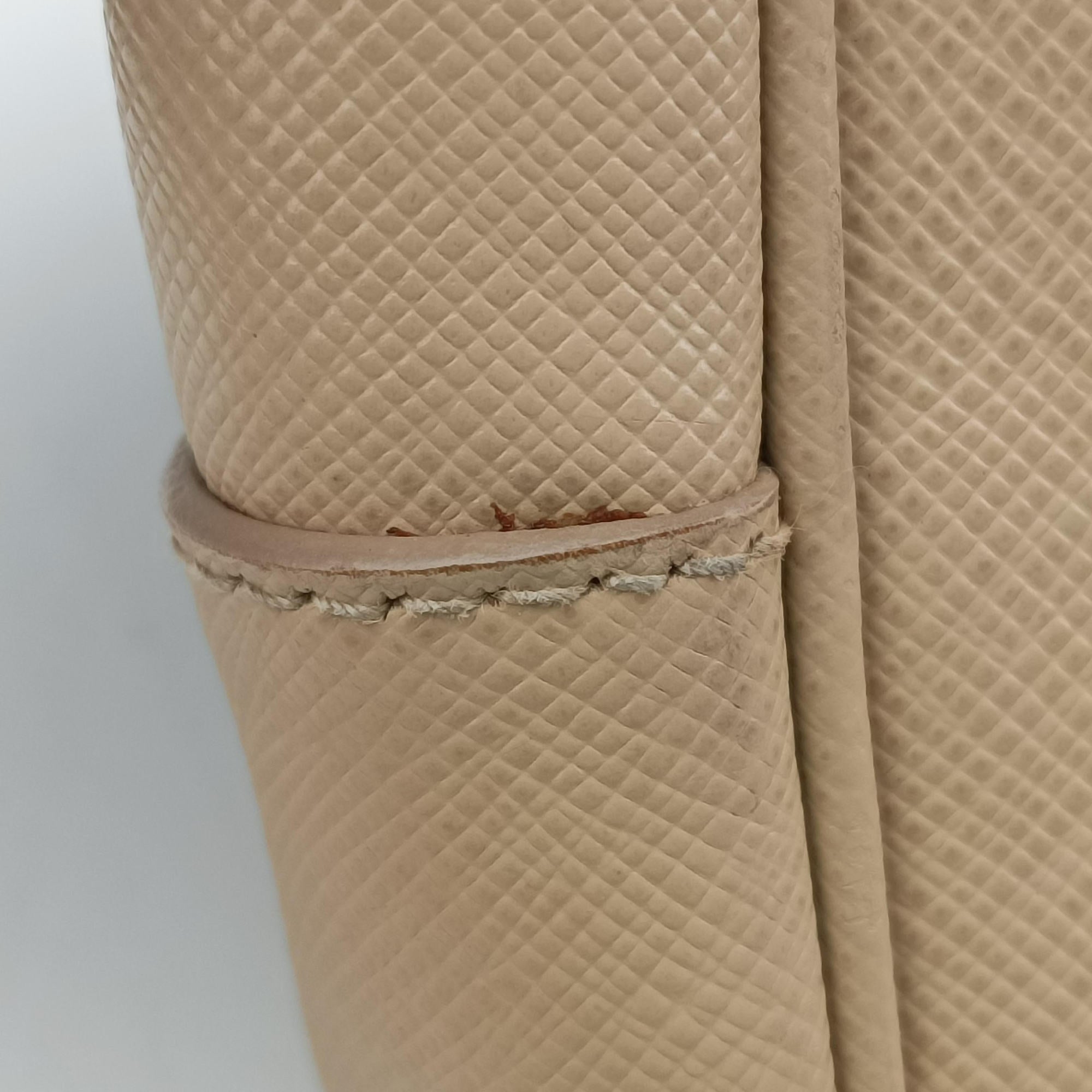 Pre-owned Prada Galleria Beige SAFFIANO Leather BN1786 shoulderbag | stylenewstar