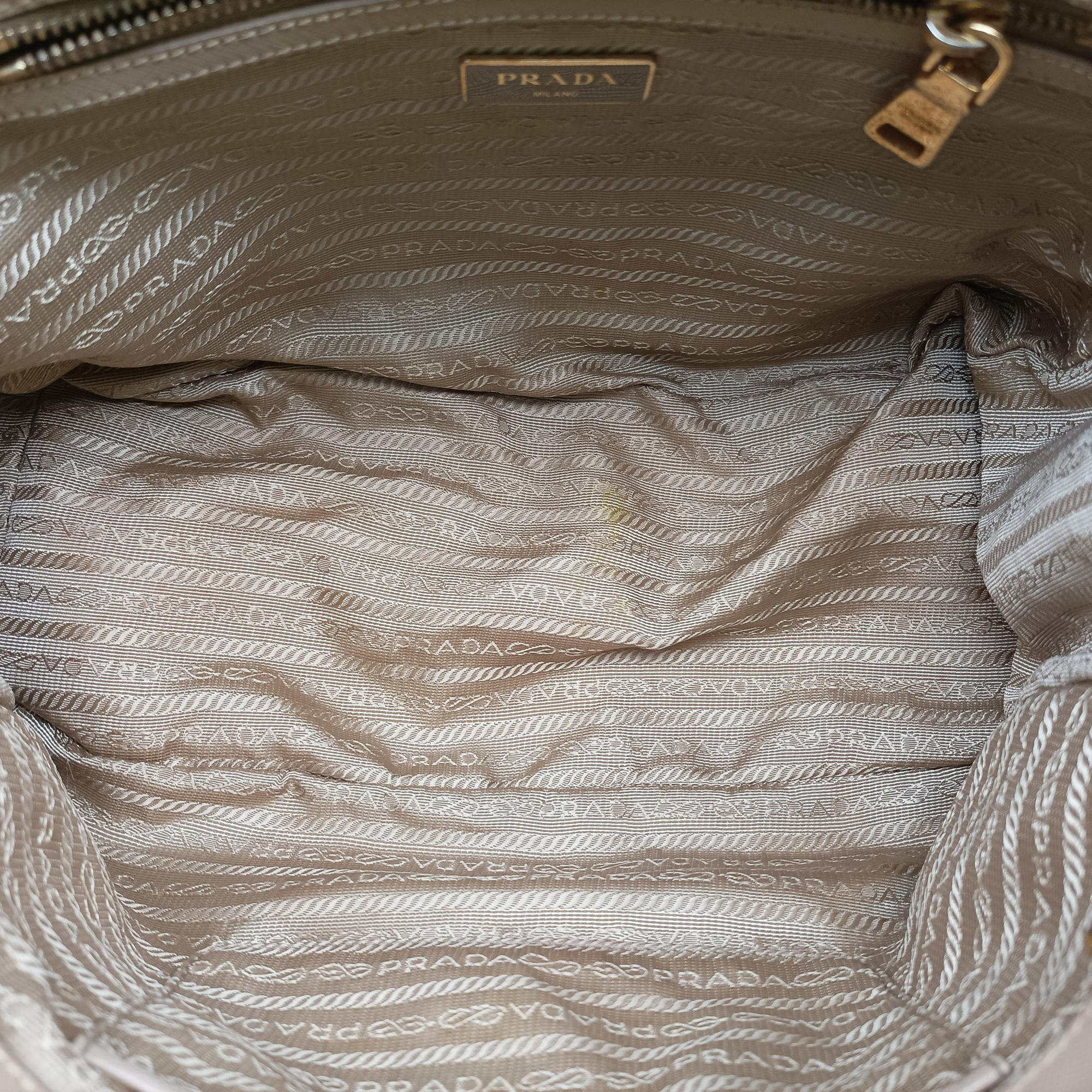 Pre-owned Prada Galleria Beige SAFFIANO Leather BN1786 shoulderbag | stylenewstar