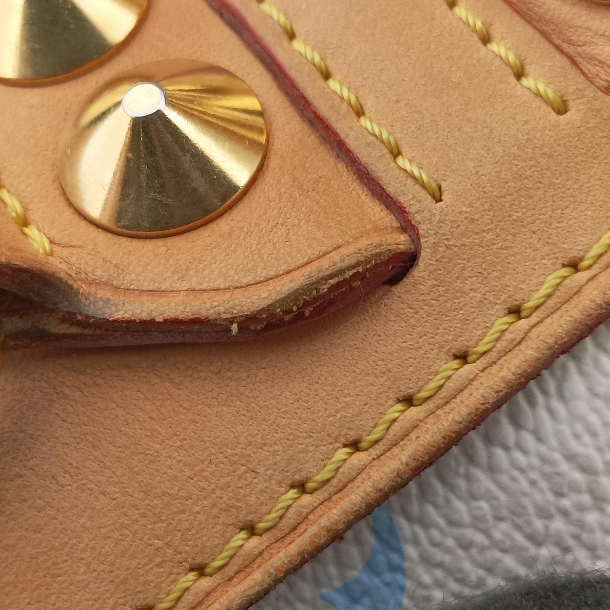 Pre-owned Louis Vuitton COURTNEY　MM white Monogram Multicolor M45641 handbag | stylenewstar