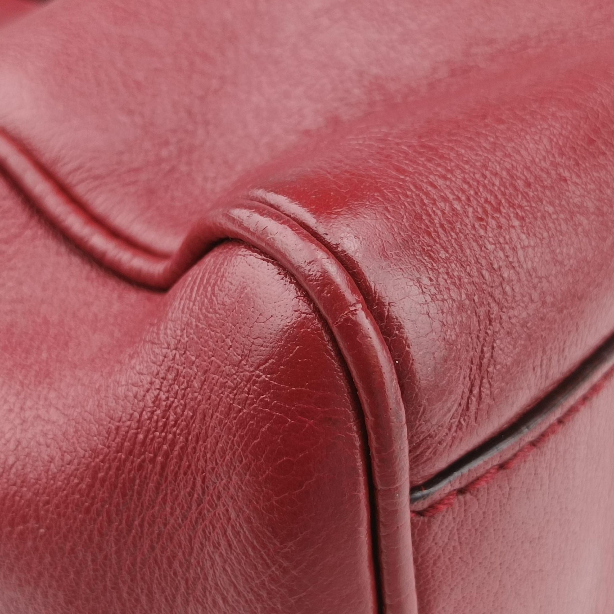 Pre-owned Gucci Re(Belle) Red Leather 516459 shoulderbag | stylenewstar