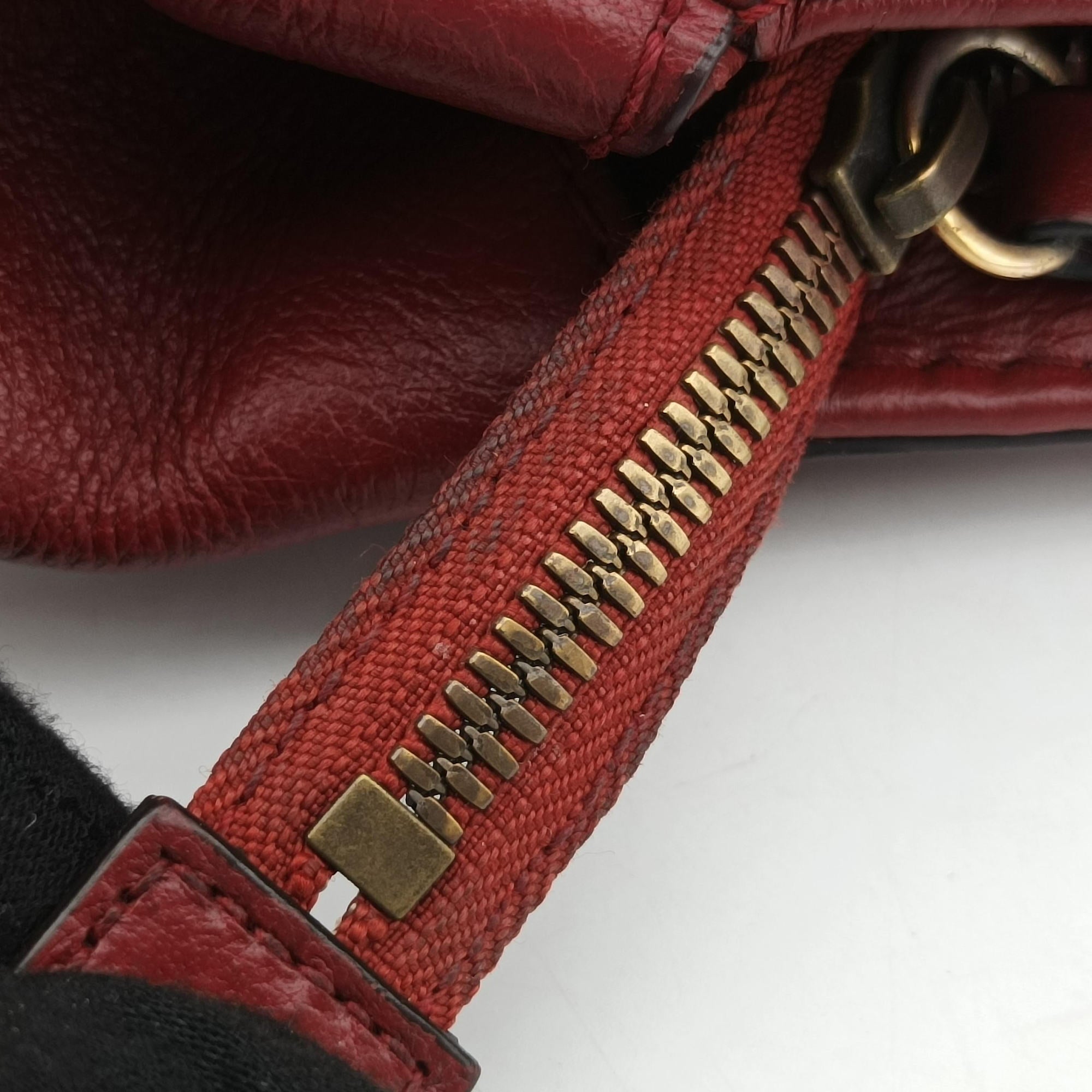 Pre-owned Gucci Re(Belle) Red Leather 516459 shoulderbag | stylenewstar
