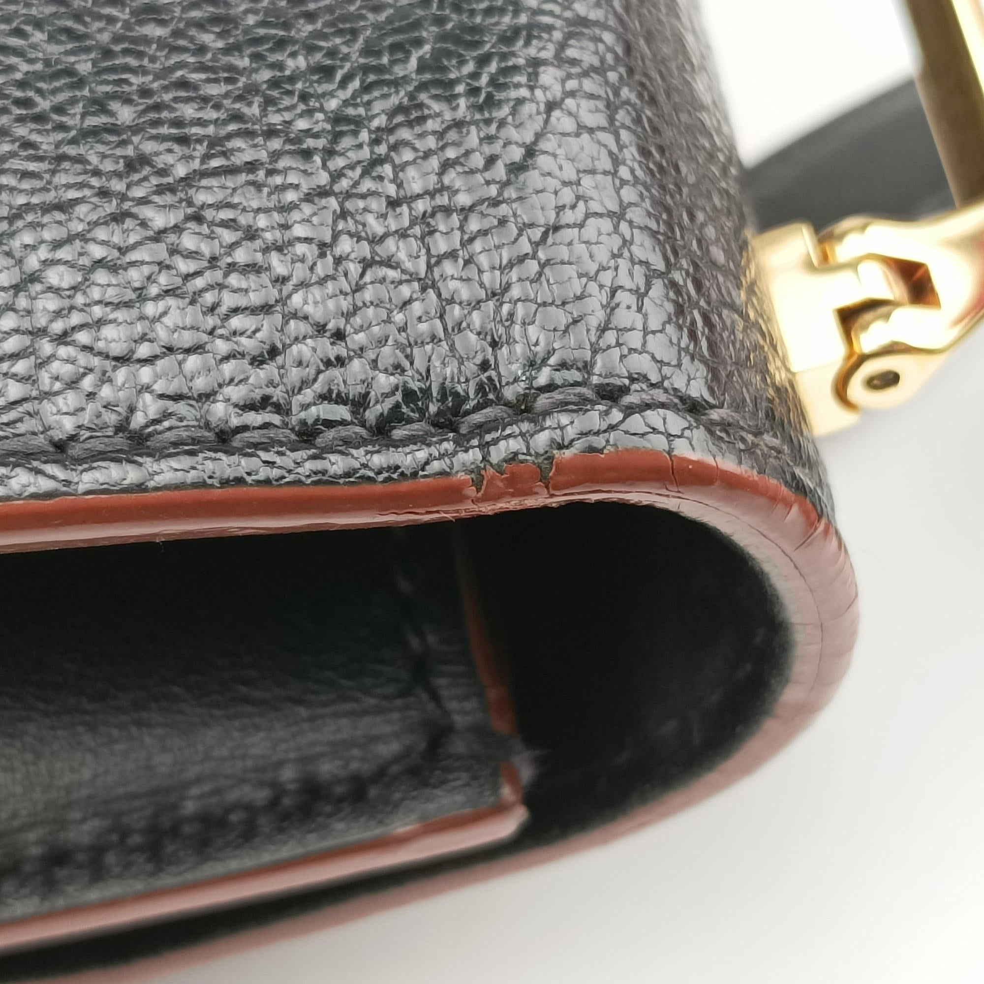 Pre-owned Miu Miu Miu Lady Black Leather  shoulderbag | stylenewstar