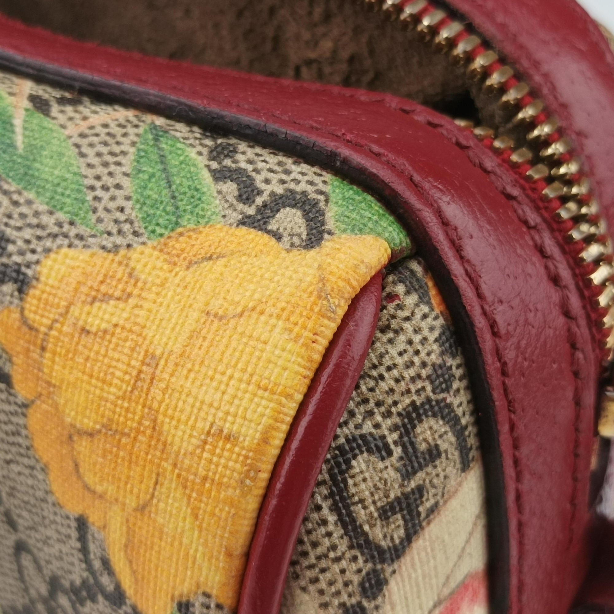 Vintage Gucci GG SUPREME beige×Multicolour PVC coated canvas×Leather 409529 shoulderbag | stylenewstar