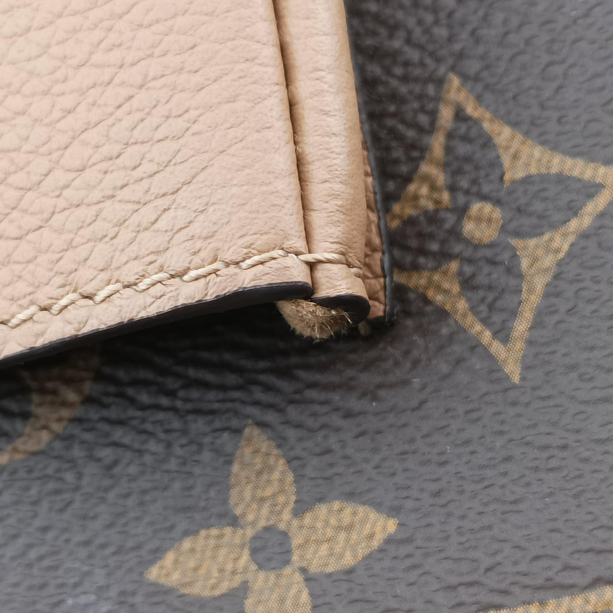 Pre-owned Louis Vuitton MARIGNAN brown×SESAME Monogram Canvas×calf leather M44544 shoulderbag | stylenewstar