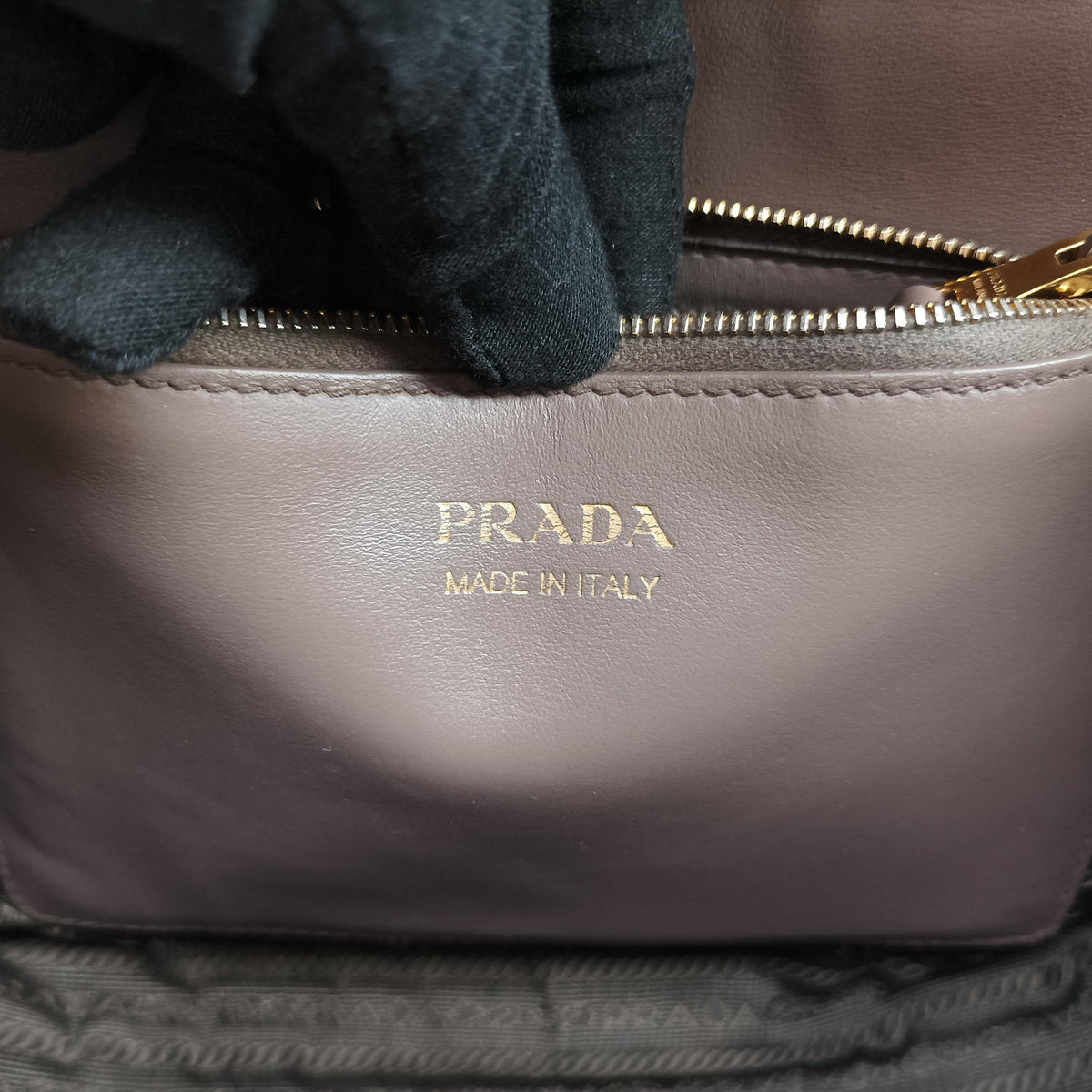 Vintage Prada Diagramme Grayish Brown Leather  shoulderbag | stylenewstar