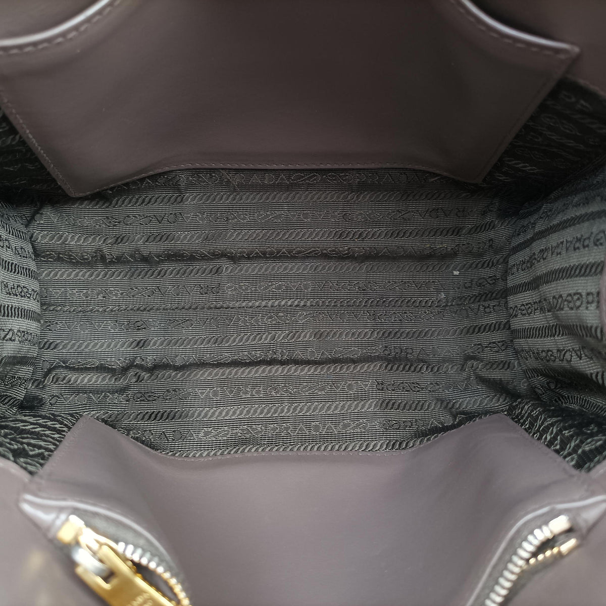 Vintage Prada Diagramme Grayish Brown Leather  shoulderbag | stylenewstar