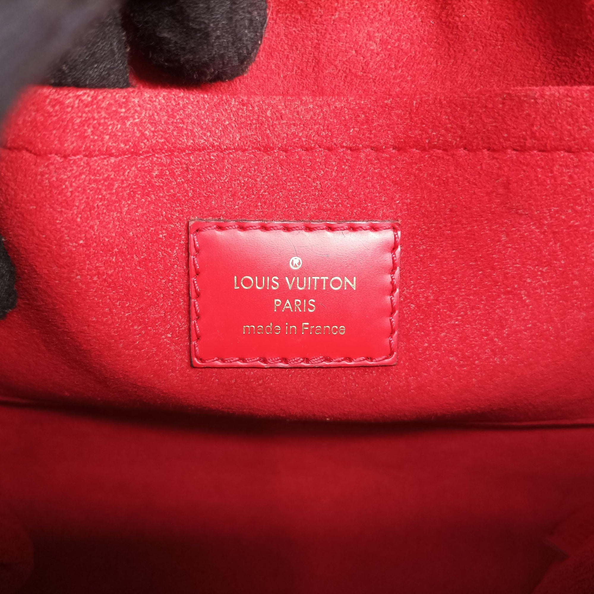 Pre-owned Louis Vuitton Locky BB Red Epi M53239 shoulderbag | stylenewstar