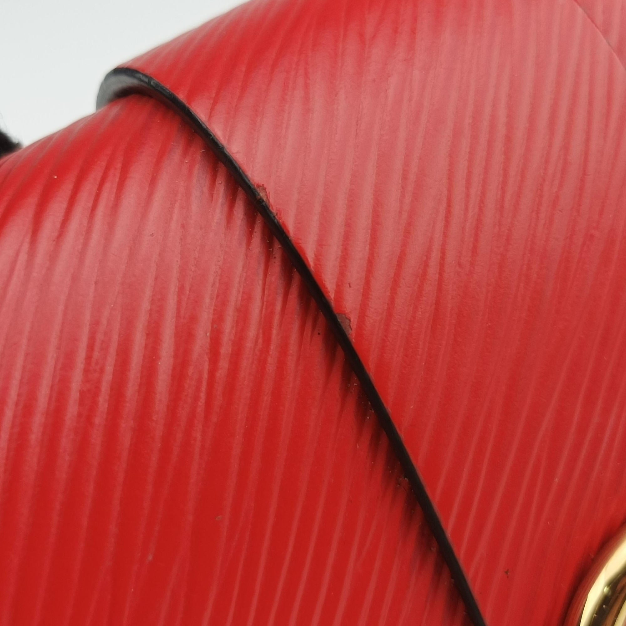 Pre-owned Louis Vuitton Locky BB Red Epi M53239 shoulderbag | stylenewstar