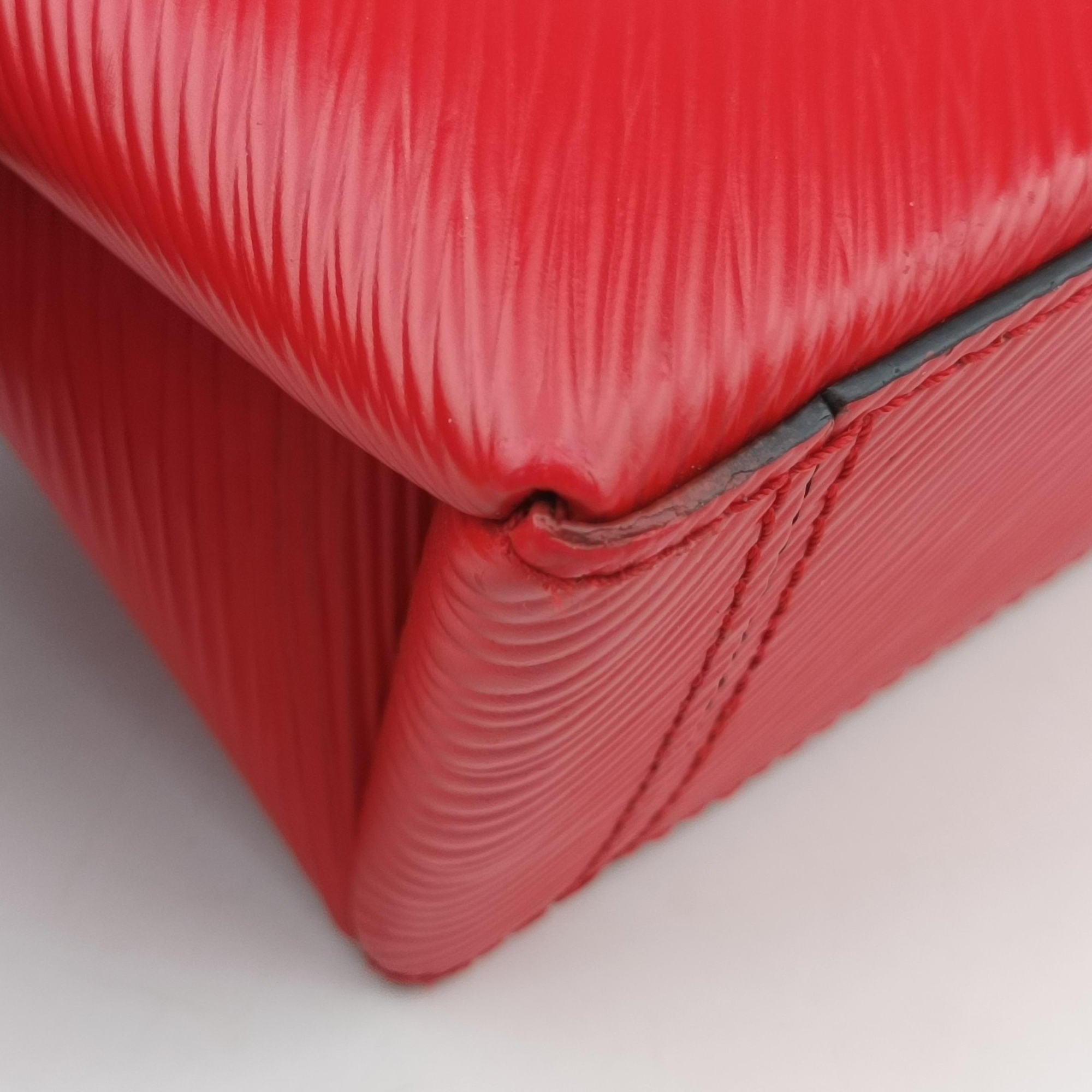 Pre-owned Louis Vuitton Locky BB Red Epi M53239 shoulderbag | stylenewstar