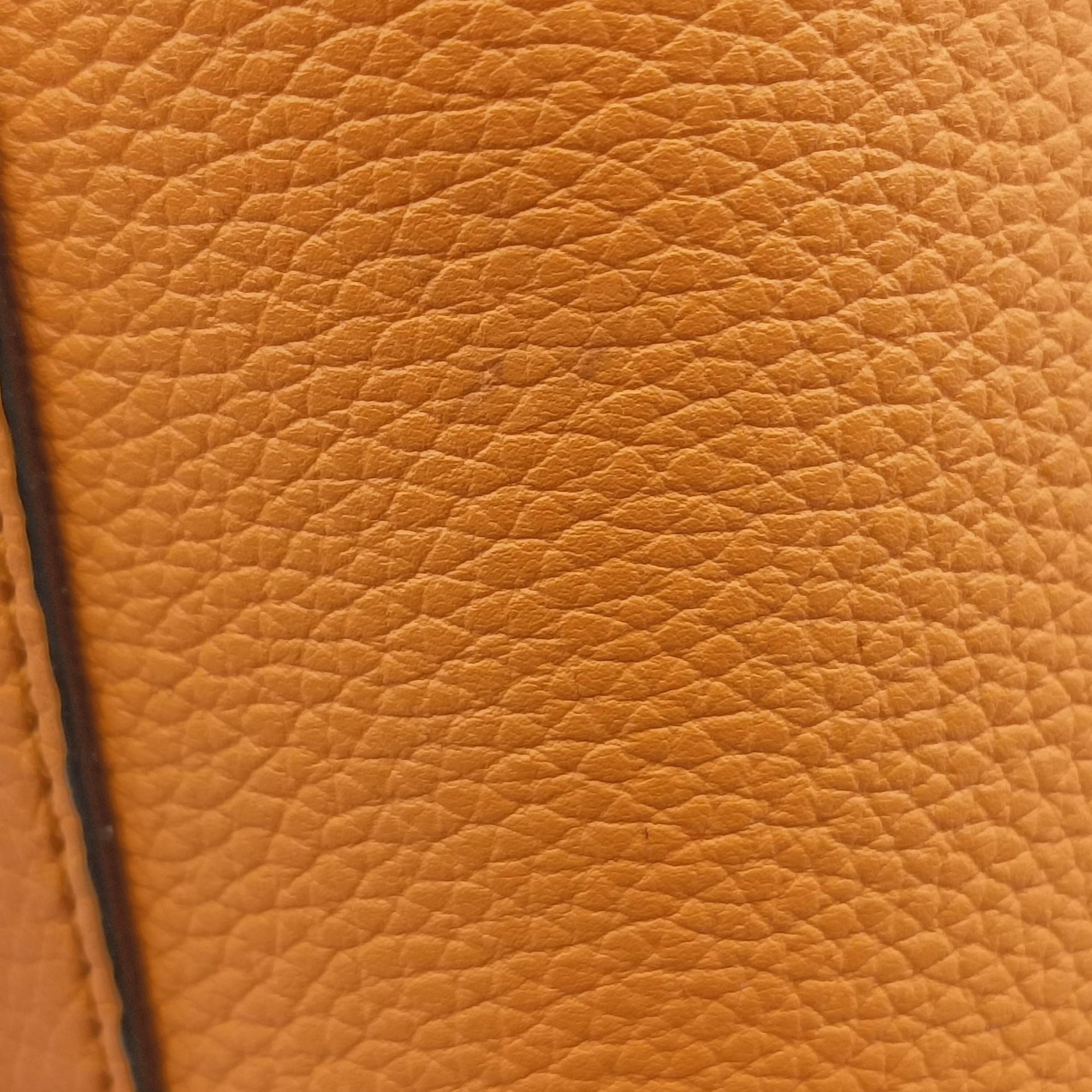 Pre-owned Loewe Hammock Drawstring Mini Orange Leather  shoulderbag | stylenewstar