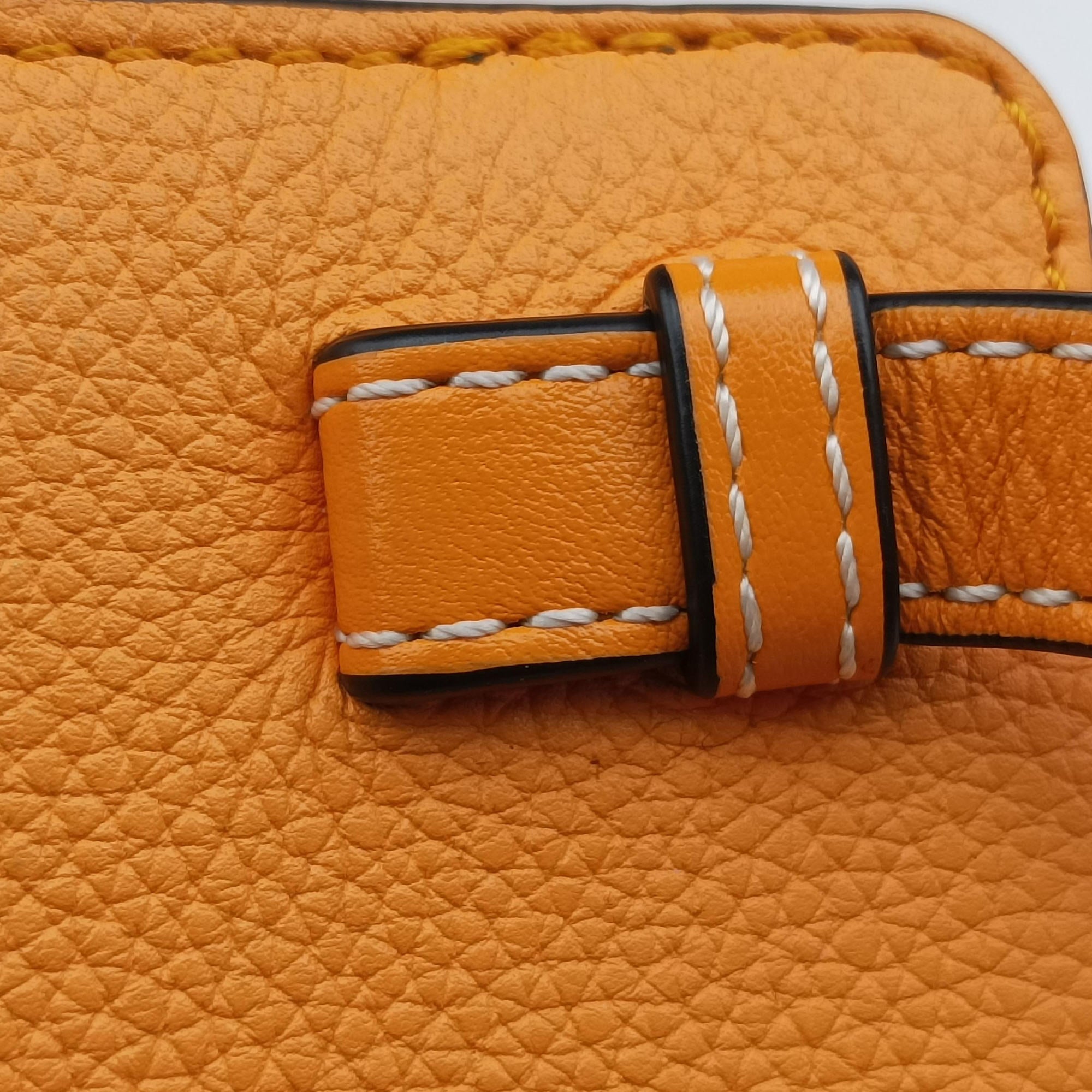 Pre-owned Loewe Hammock Drawstring Mini Orange Leather  shoulderbag | stylenewstar