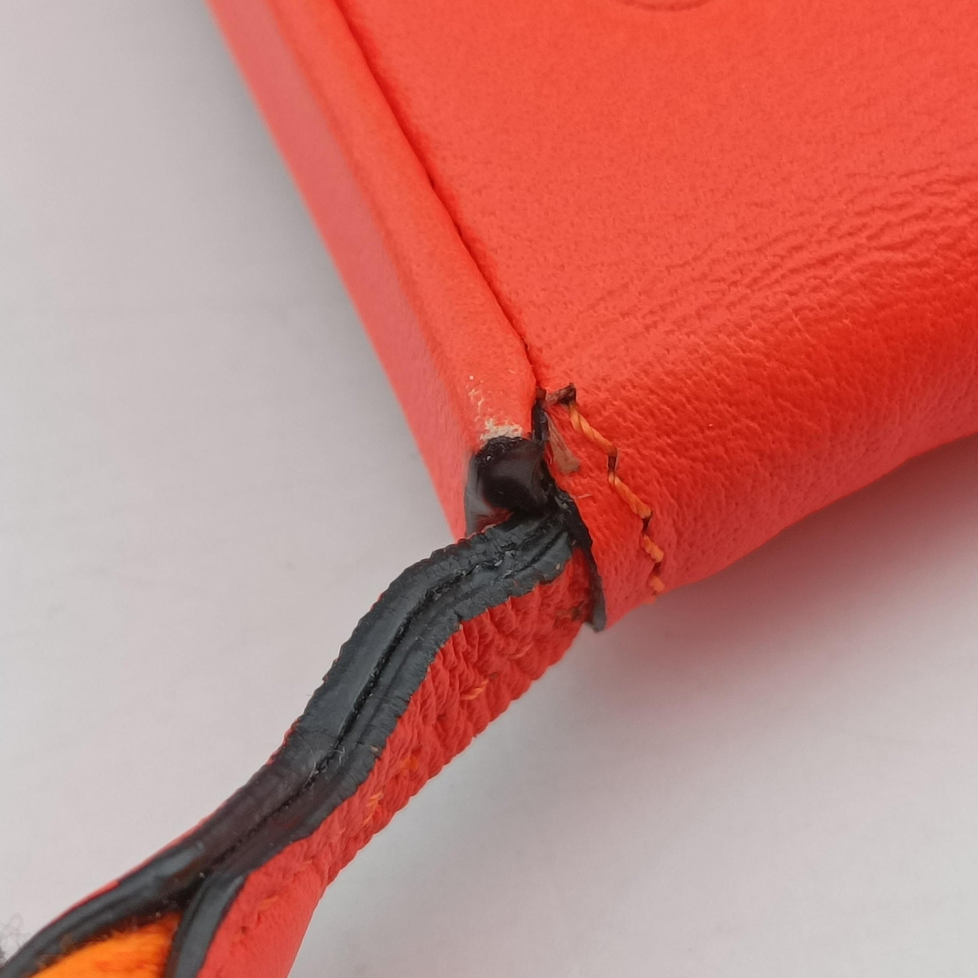 Pre-owned Loewe Heel Pouch mini Orange Leather  shoulderbag | stylenewstar