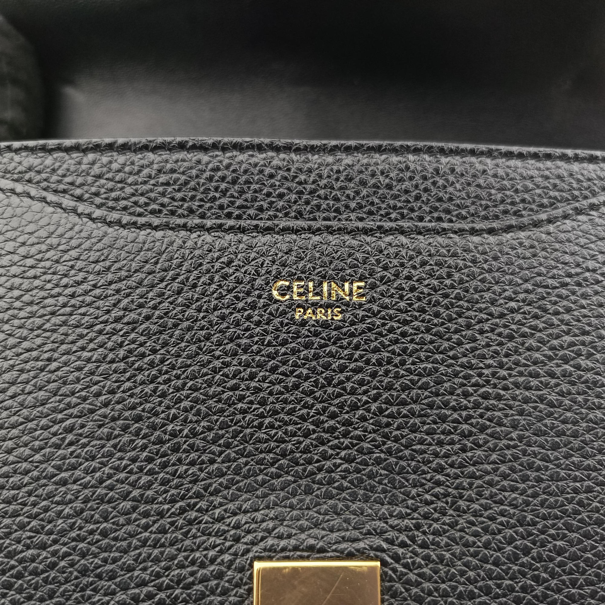 Pre-owned Celine Small Besace 16 Black Leather  shoulderbag | stylenewstar