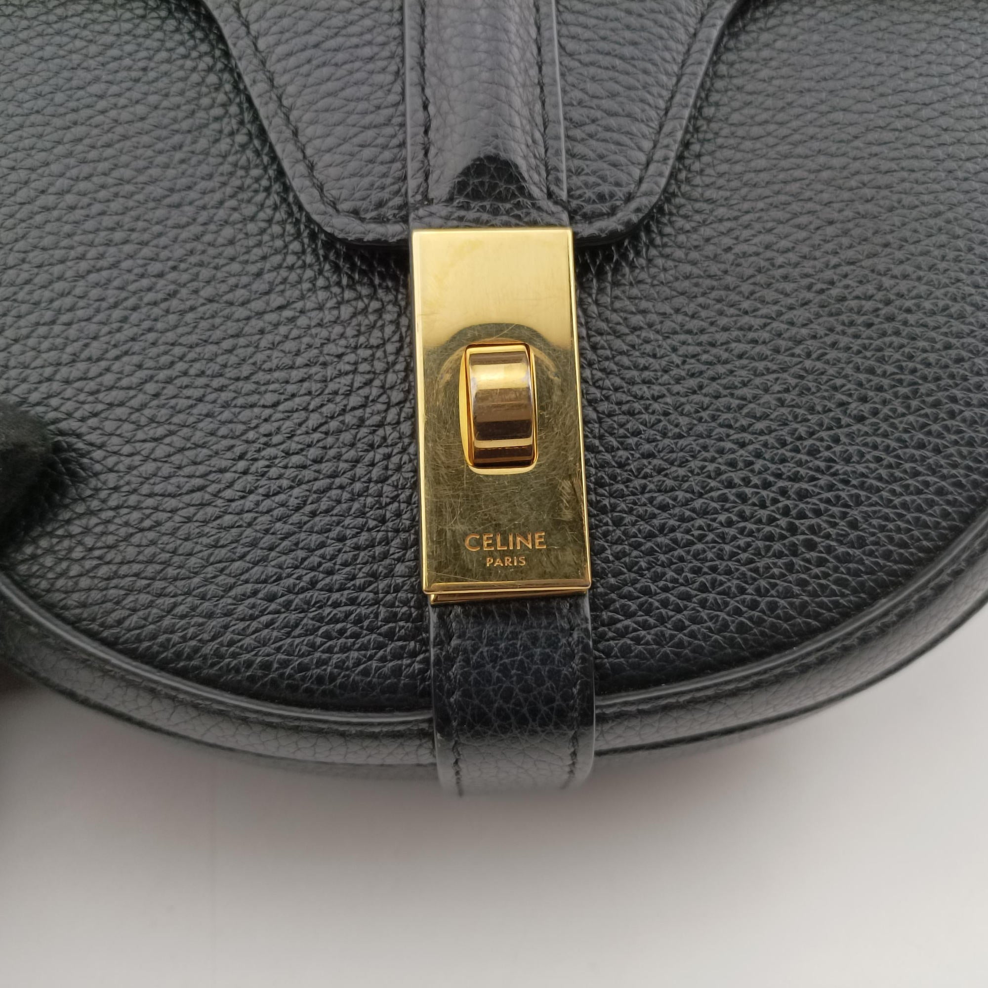 Pre-owned Celine Small Besace 16 Black Leather  shoulderbag | stylenewstar