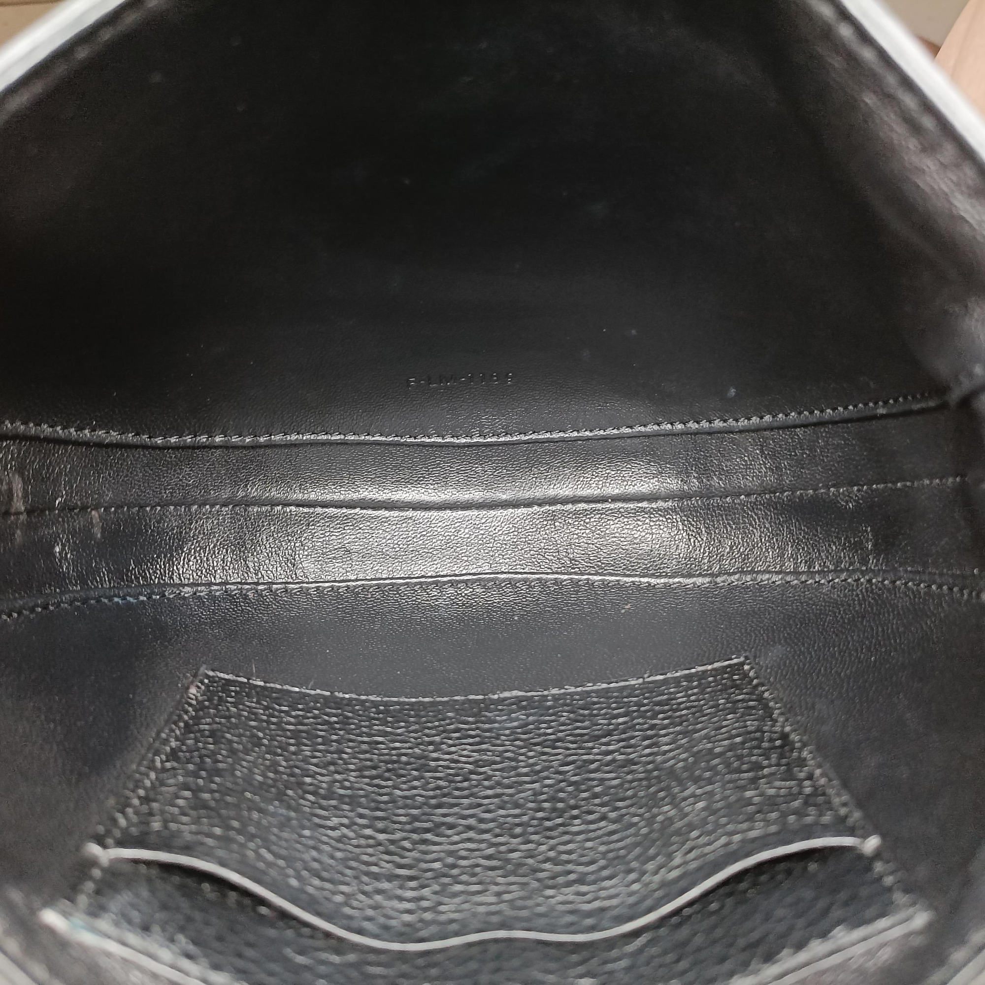 Pre-owned Celine Small Besace 16 Black Leather  shoulderbag | stylenewstar