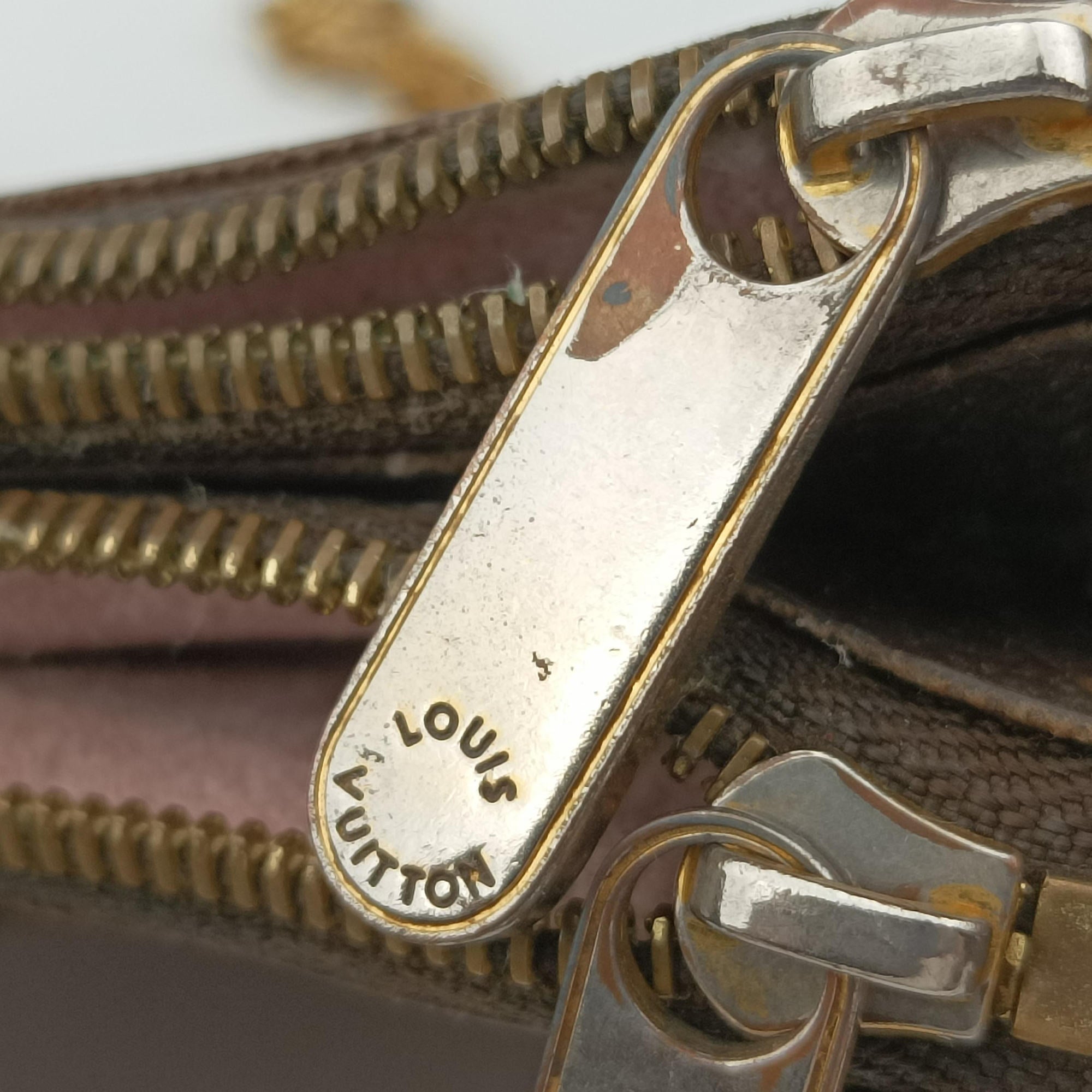Pre-owned Louis Vuitton Pochette Double Zip Blooming Flowers brown×multicolor Monogram Canvas×calf leather M63905 shoulderbag | stylenewstar